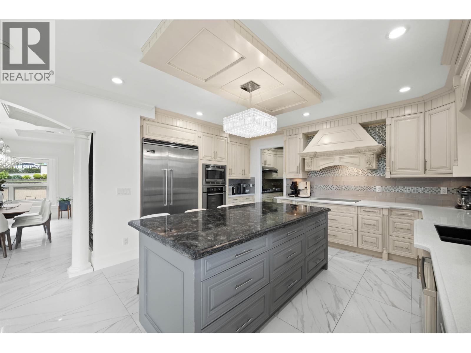 7638 Aubrey Street, Burnaby, British Columbia  V5A 1K7 - Photo 11 - R3029506