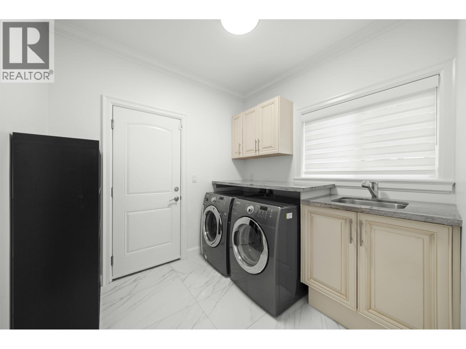 7638 Aubrey Street, Burnaby, British Columbia  V5A 1K7 - Photo 18 - R3029506