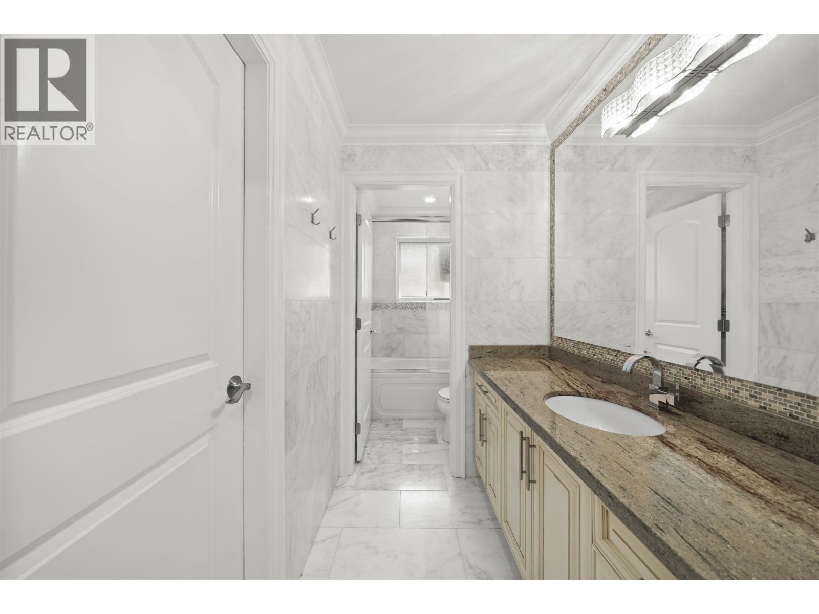 7638 Aubrey Street, Burnaby, British Columbia  V5A 1K7 - Photo 25 - R3029506