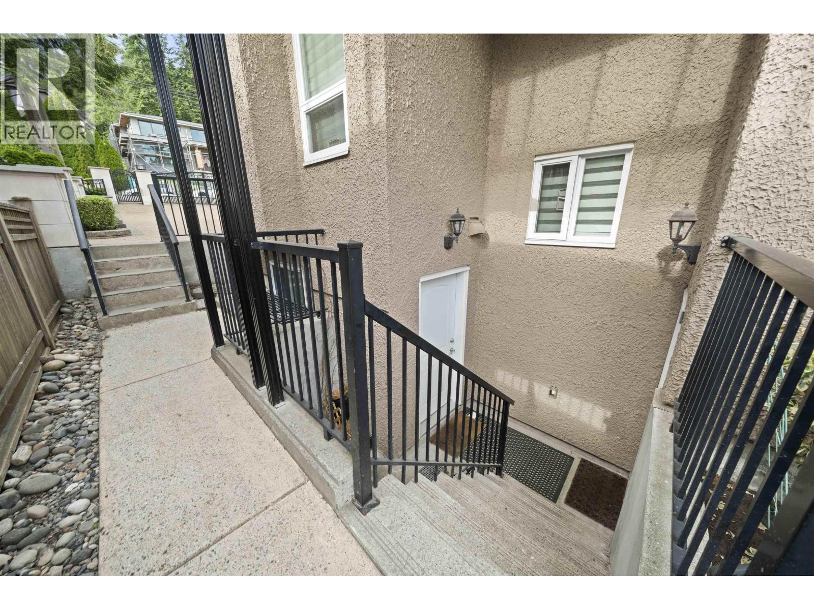 7638 Aubrey Street, Burnaby, British Columbia  V5A 1K7 - Photo 37 - R3029506