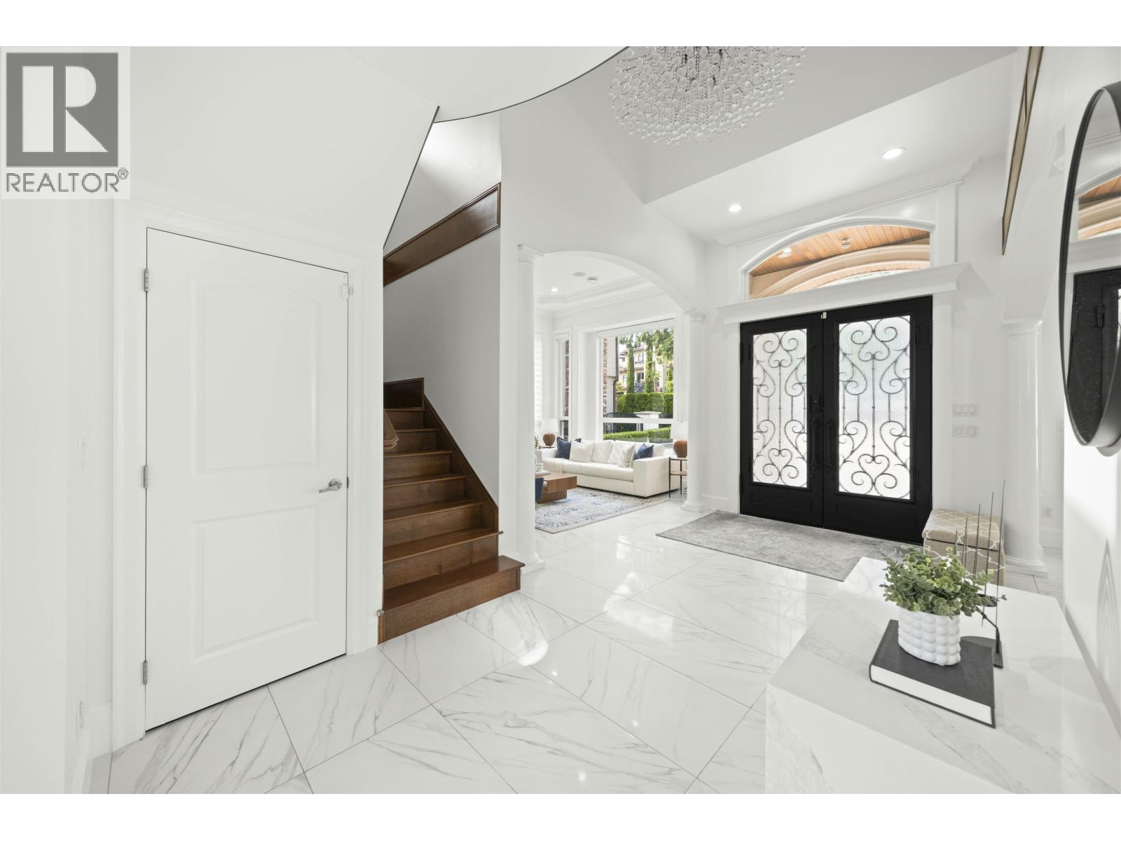 7638 Aubrey Street, Burnaby, British Columbia  V5A 1K7 - Photo 9 - R3029506