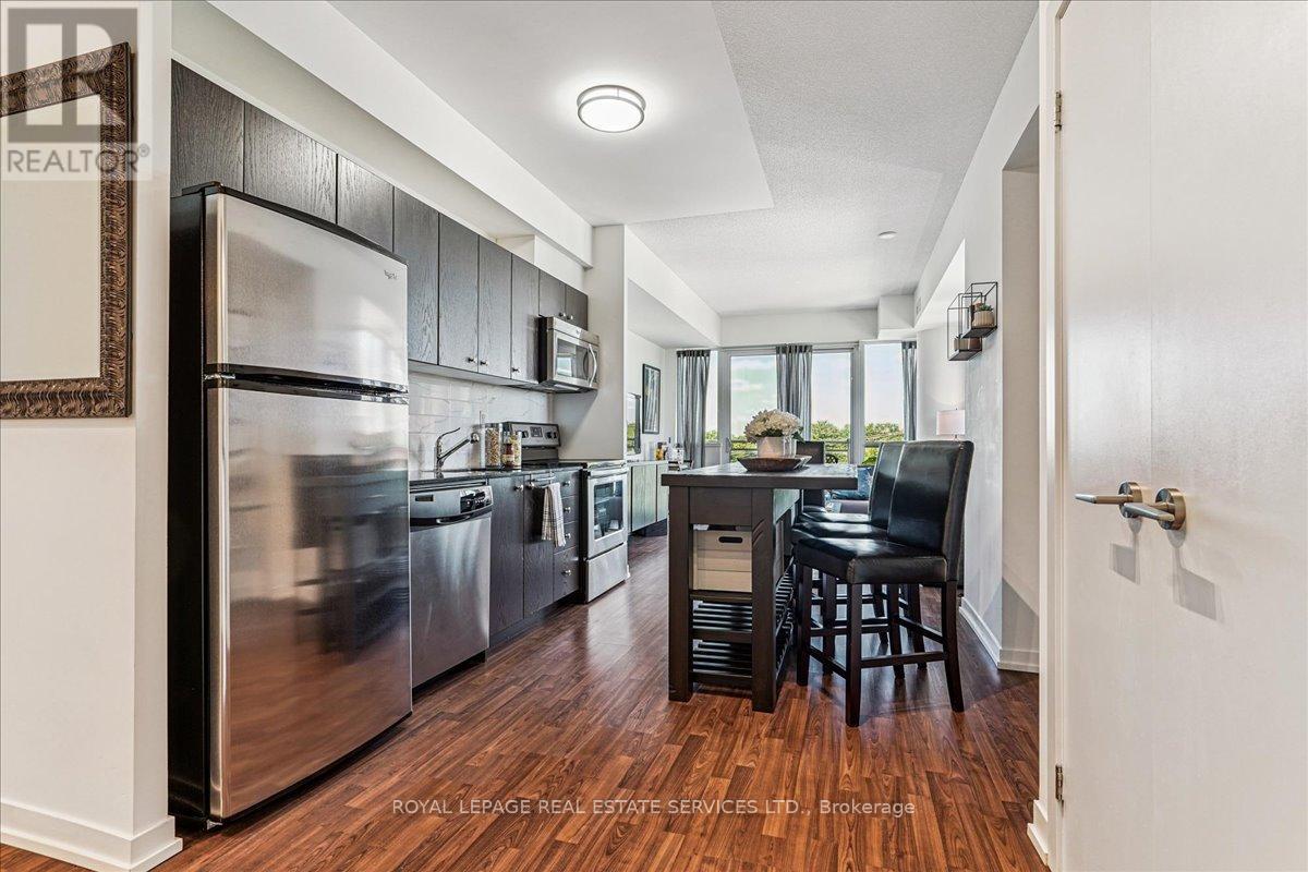 503 - 5101 Dundas Street W, Toronto, Ontario  M9A 1C1 - Photo 11 - W12300162
