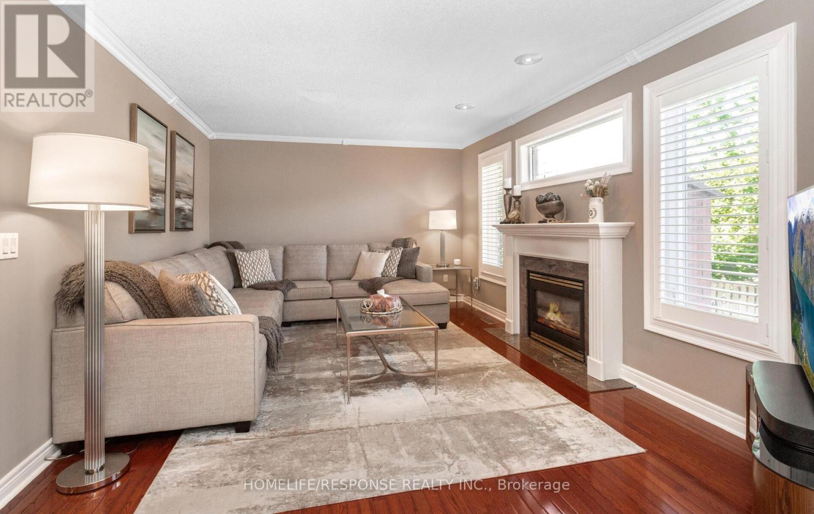 5133 Parkplace Circle, Mississauga, Ontario  L5V 2M1 - Photo 11 - W12300176