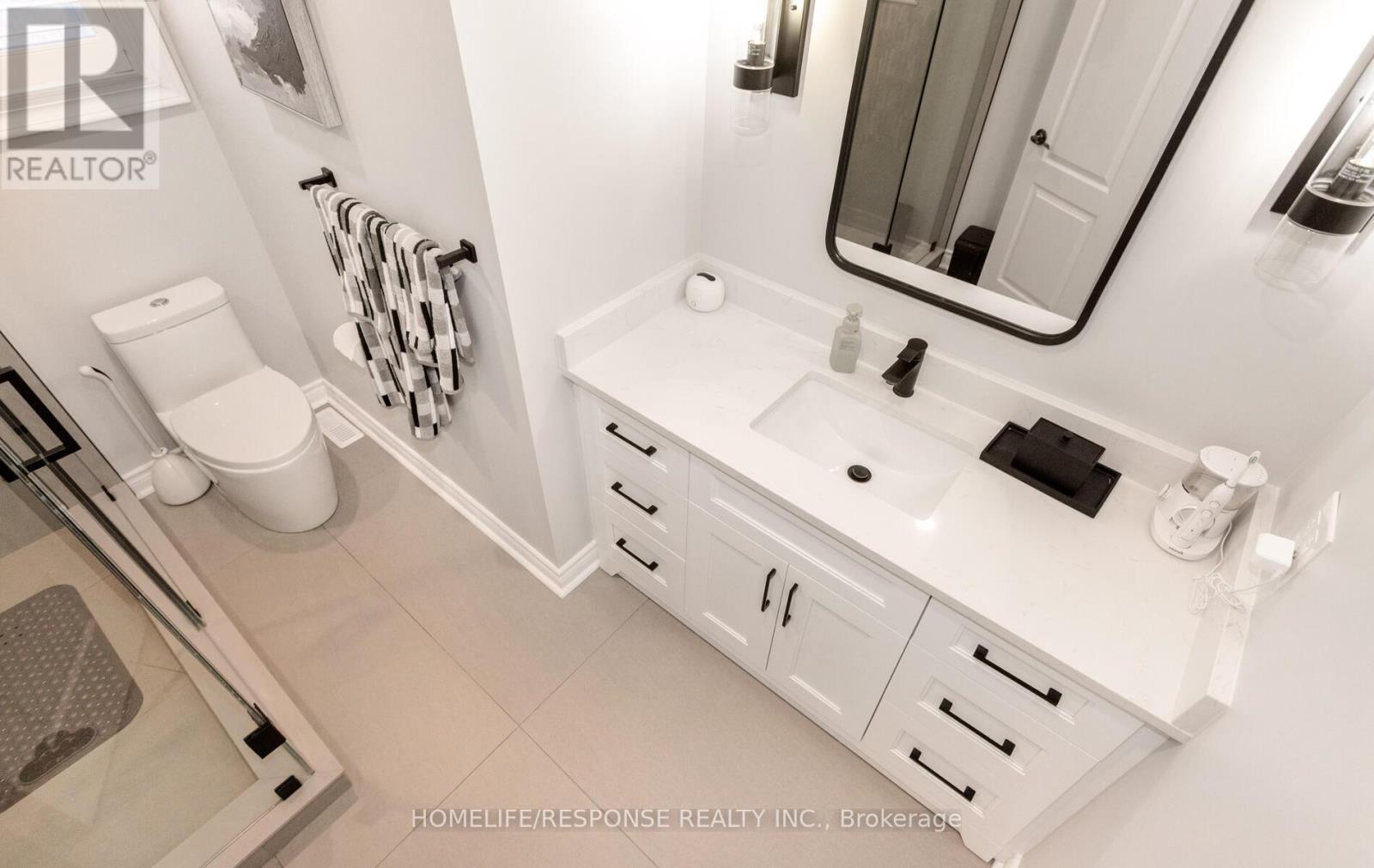 5133 Parkplace Circle, Mississauga, Ontario  L5V 2M1 - Photo 33 - W12300176