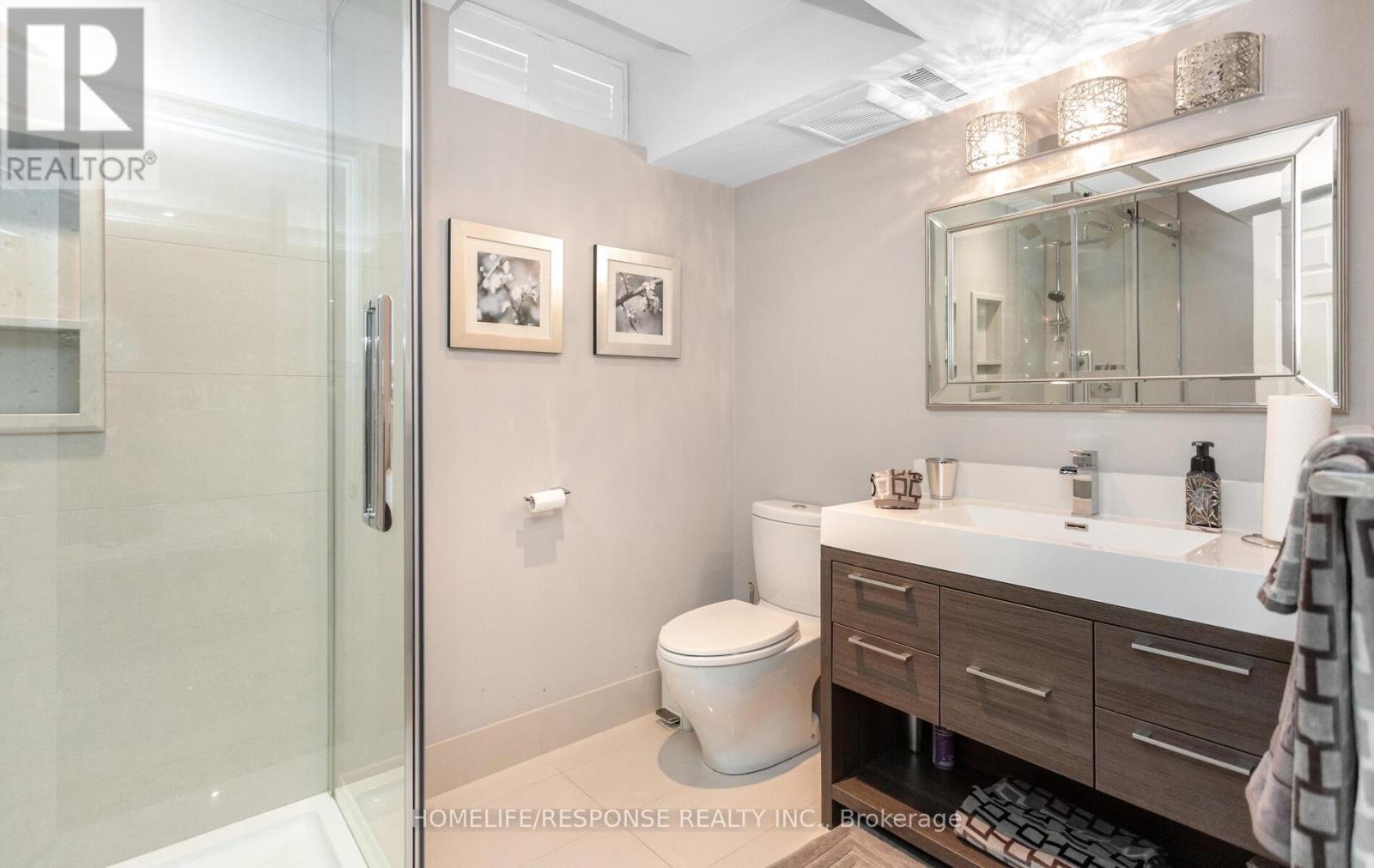 5133 Parkplace Circle, Mississauga, Ontario  L5V 2M1 - Photo 38 - W12300176