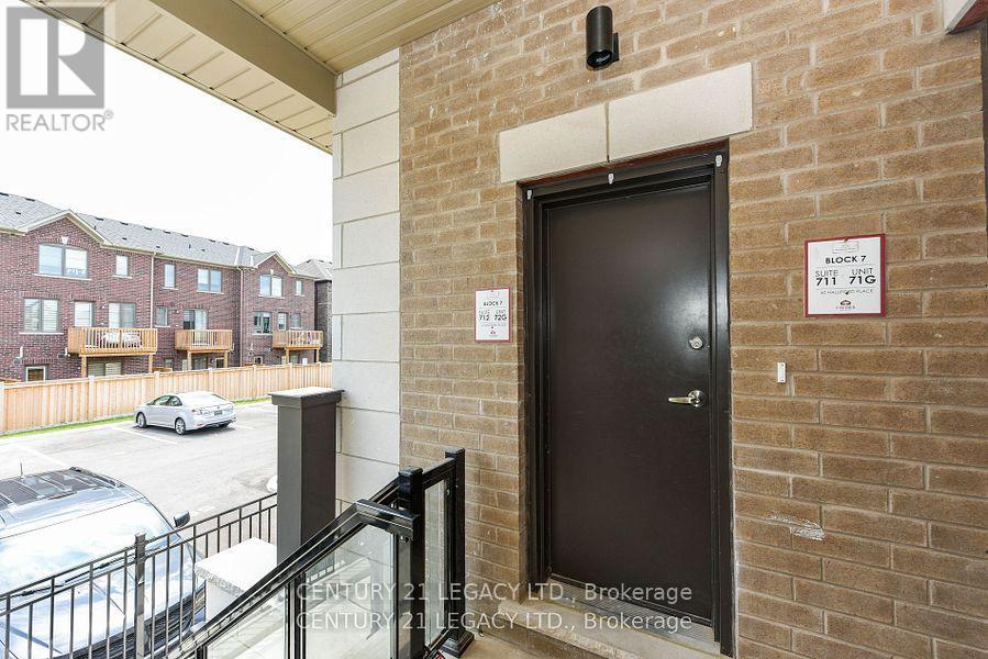 712 - 60 Halliford Place, Brampton, Ontario  L6P 0N5 - Photo 3 - W12300288