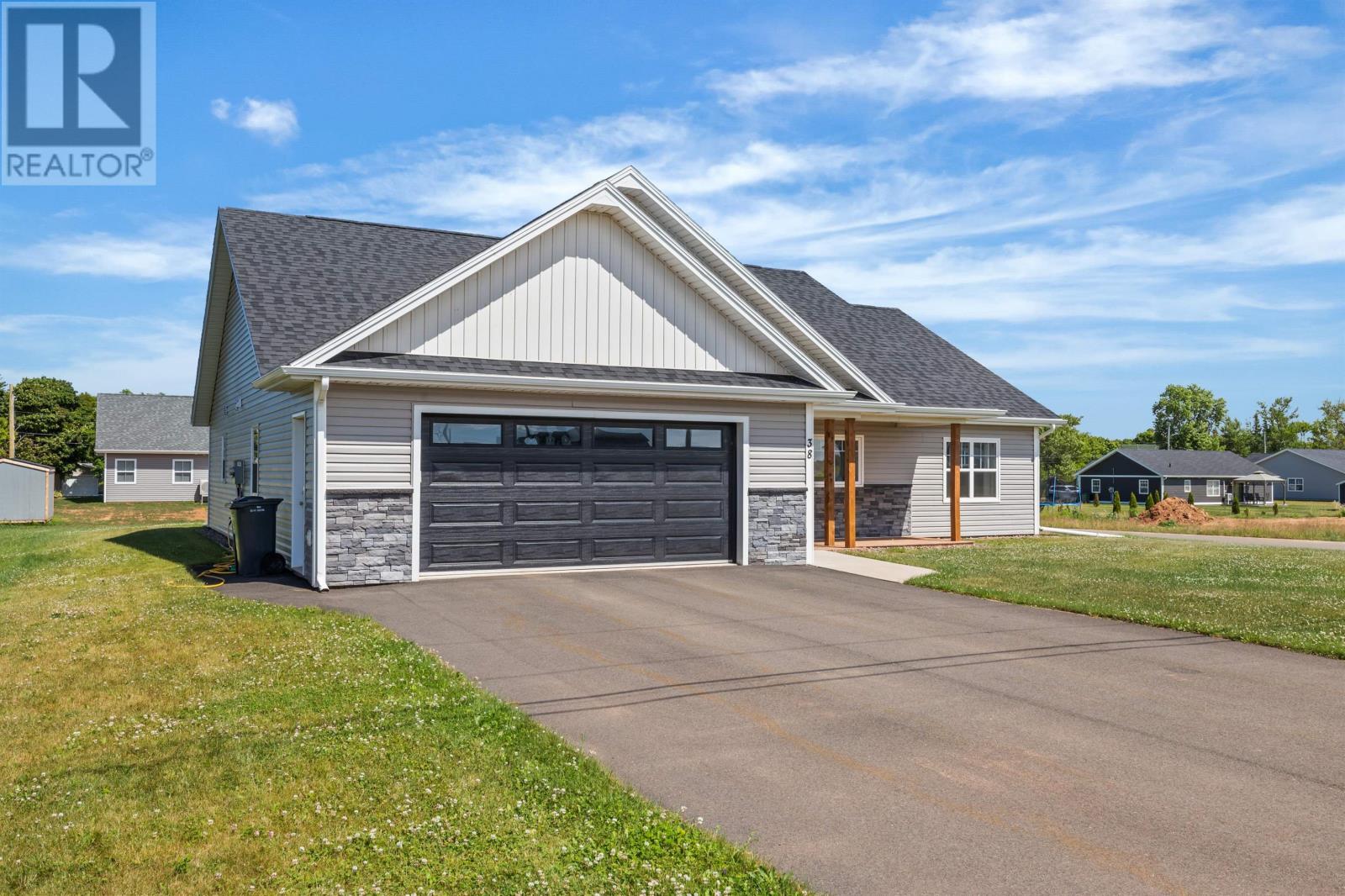 38 Anne Avenue, Charlottetown, Prince Edward Island  C1C 0X4 - Photo 37 - 202518373