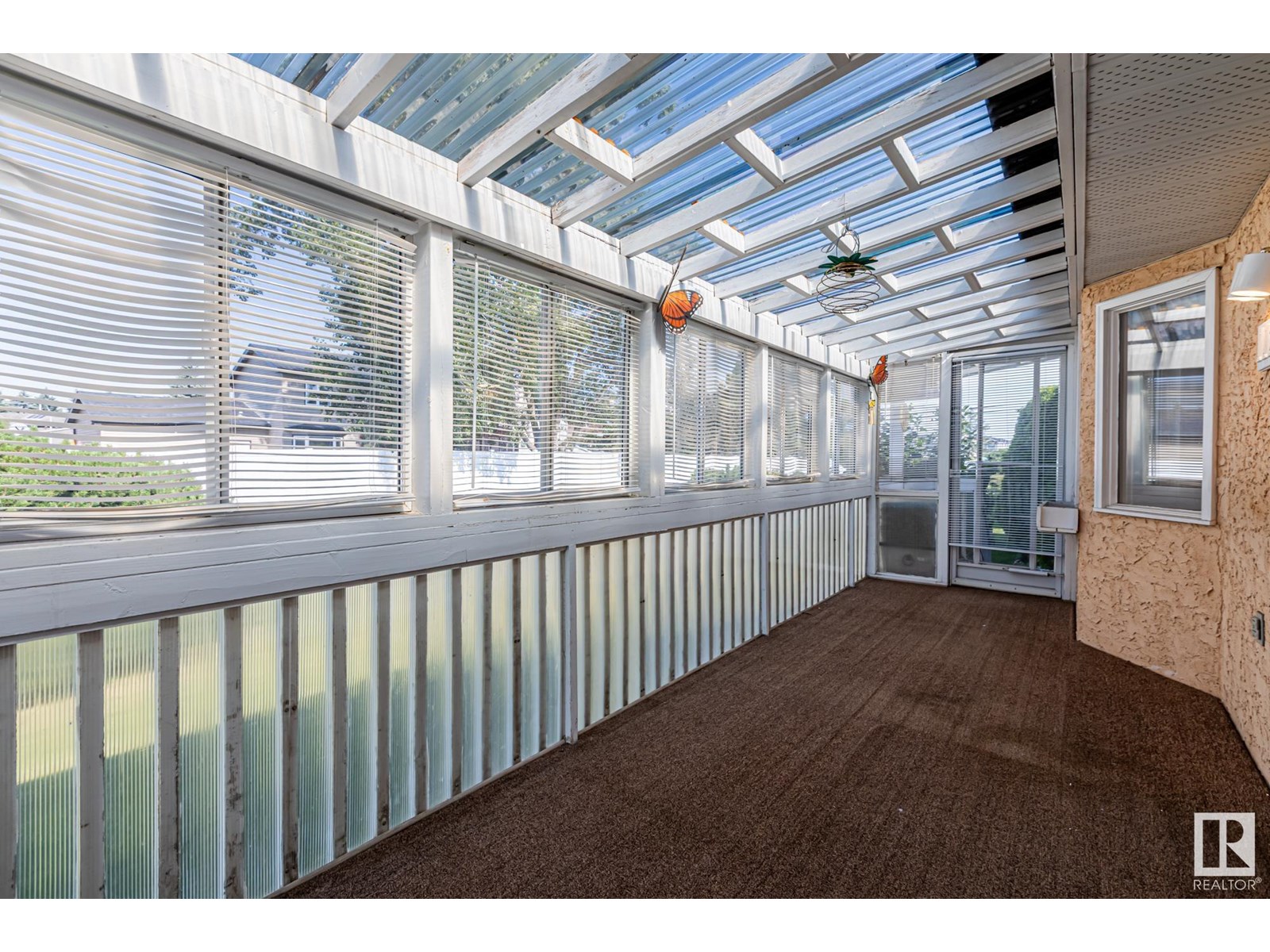 Property at 1126 105 ST NW image 4
