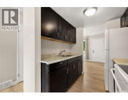 3814 Castle Road Whitmore Park, Regina, Ca