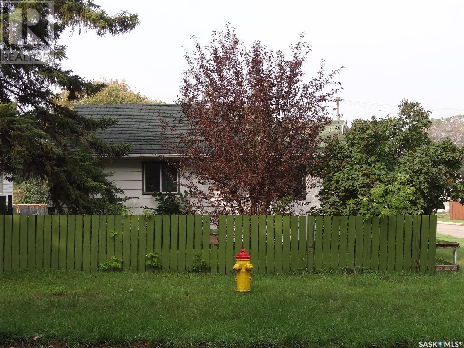 Property at 539 K AVENUE N image 3