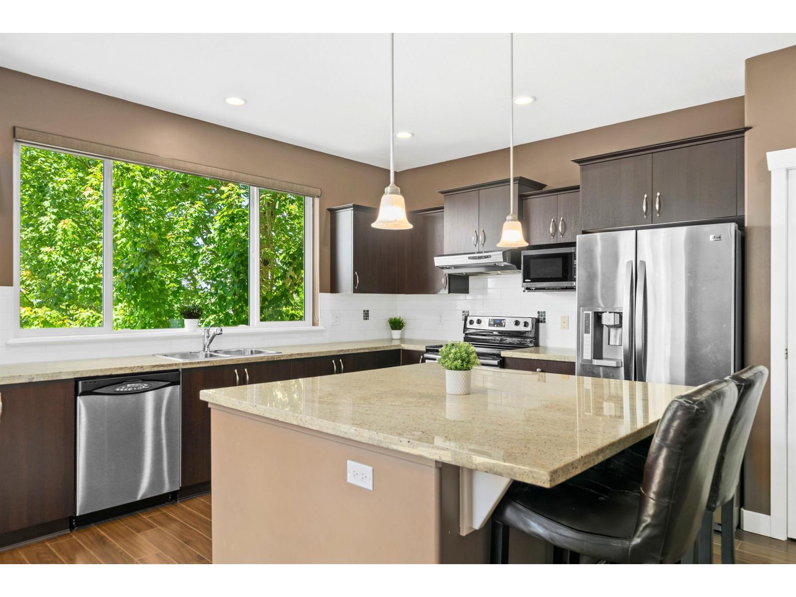 7037 178 Street, Surrey, British Columbia  V3S 8S2 - Photo 11 - R3029546
