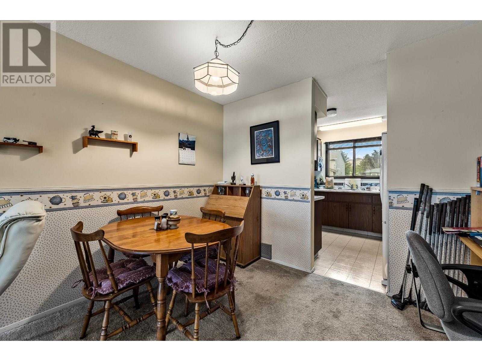 Property at 840 DESMOND Street Unit# 3 image 4