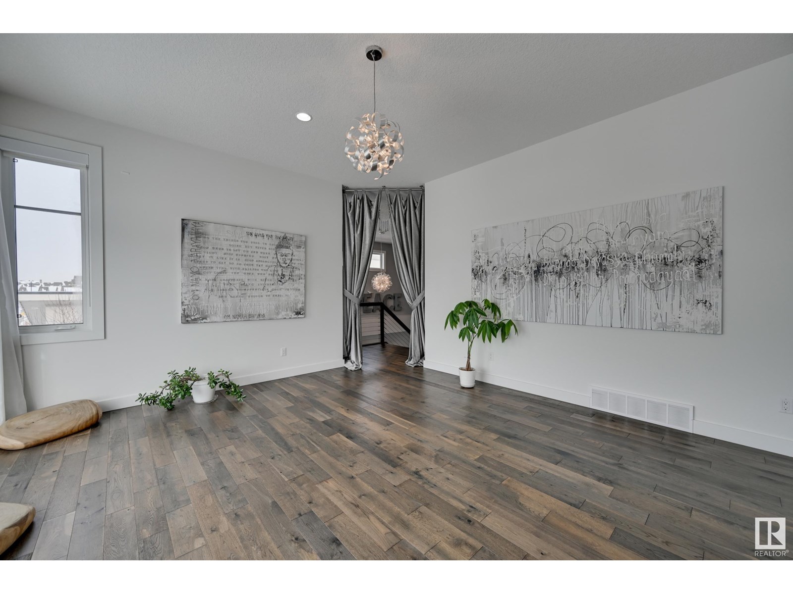 Property at 1311 HAINSTOCK WY SW image 1