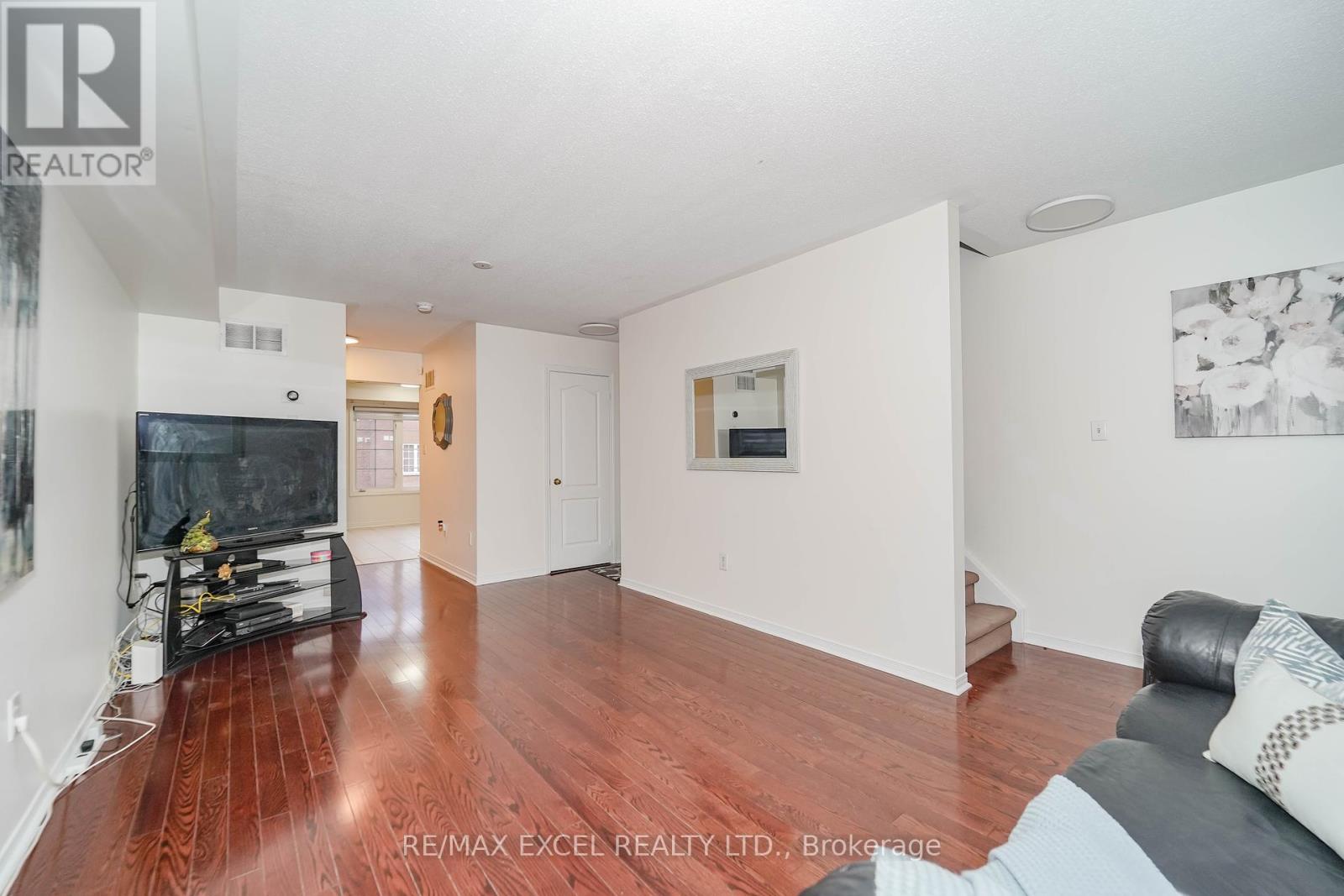 Property at 4 - 2784 EGLINTON AVENUE E image 5
