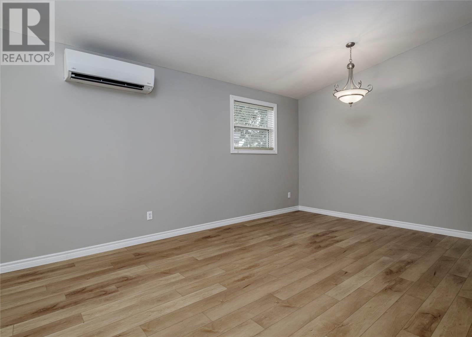 Property at 98 Larkhall Street image 5