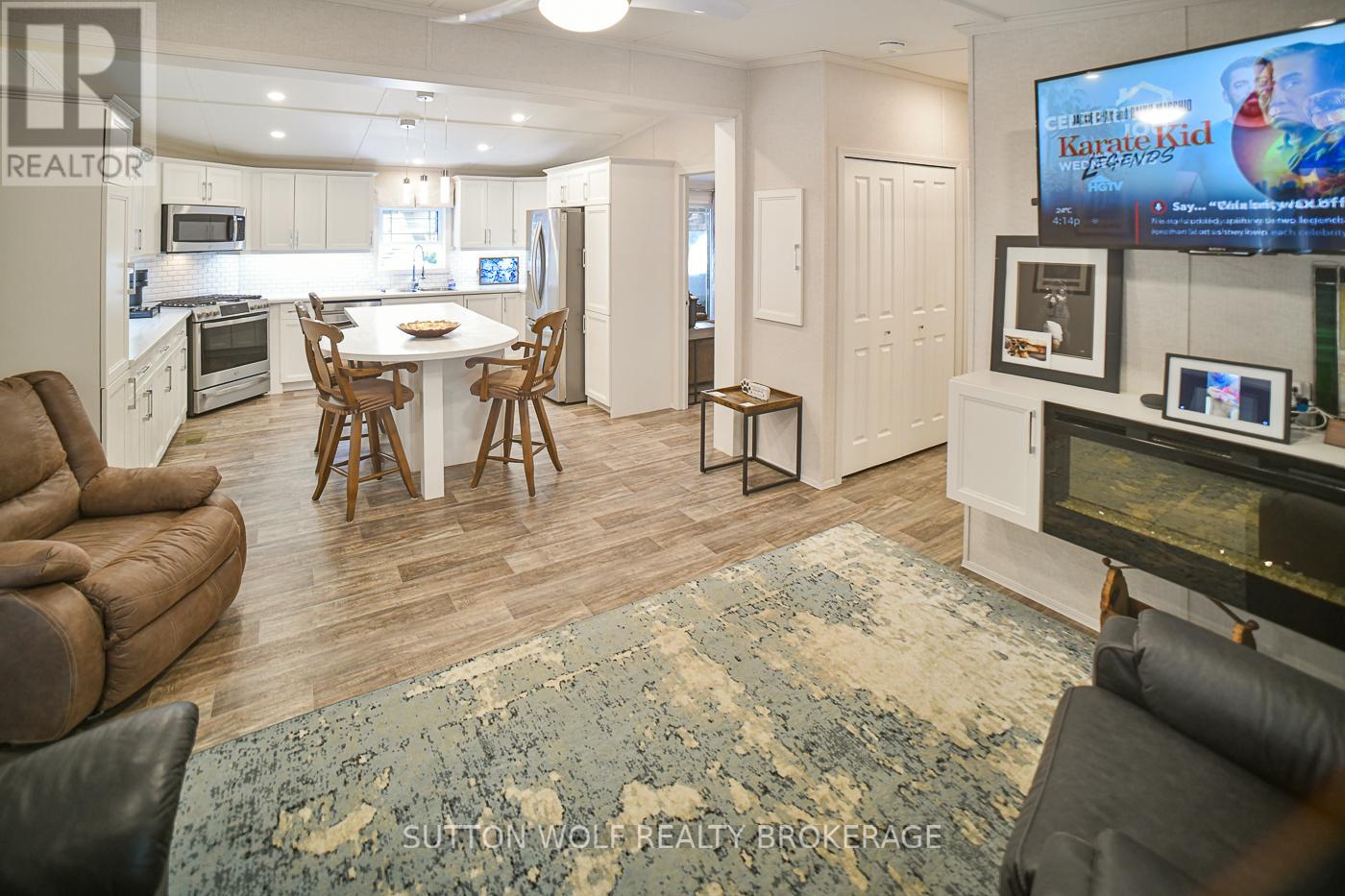 32 - 22790 Amiens Road, Middlesex Centre, Ontario  N0L 1R0 - Photo 12 - X12300411