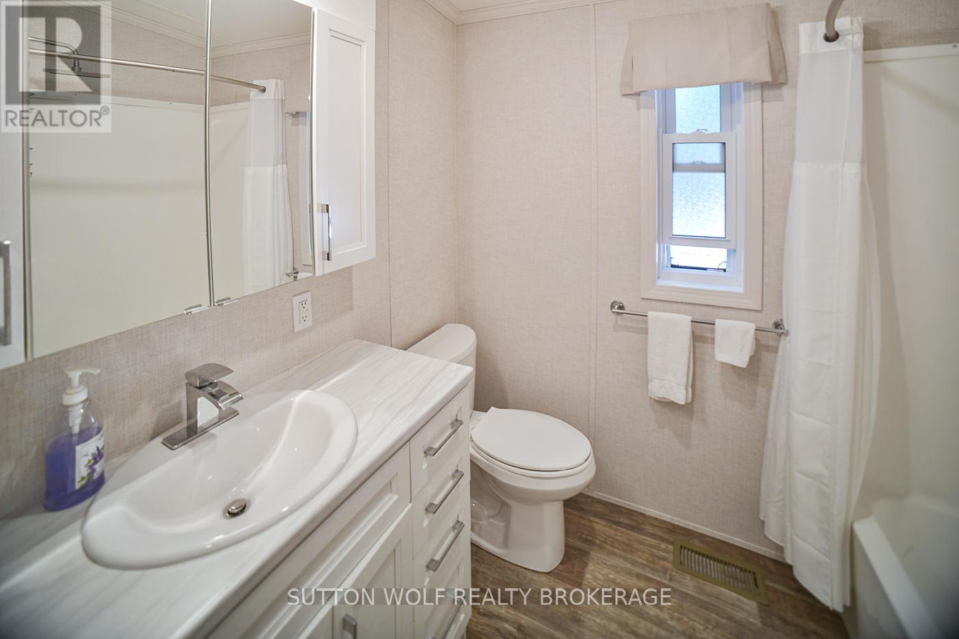 32 - 22790 Amiens Road, Middlesex Centre, Ontario  N0L 1R0 - Photo 24 - X12300411