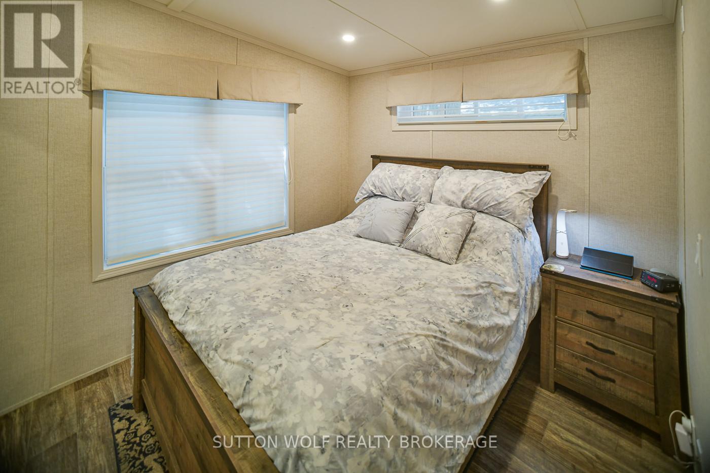 32 - 22790 Amiens Road, Middlesex Centre, Ontario  N0L 1R0 - Photo 25 - X12300411