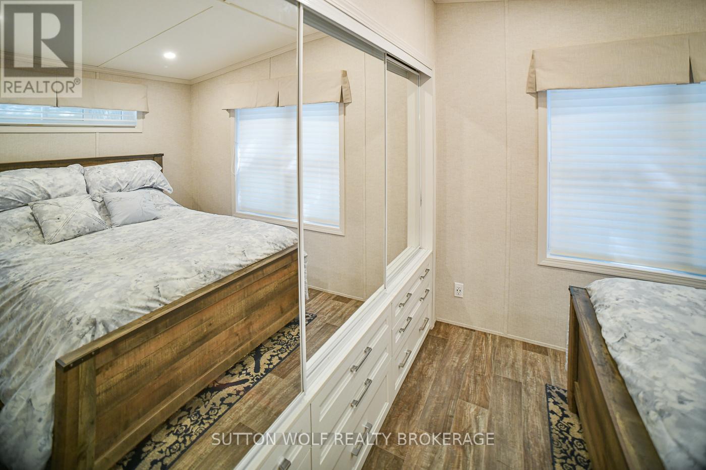 32 - 22790 Amiens Road, Middlesex Centre, Ontario  N0L 1R0 - Photo 26 - X12300411