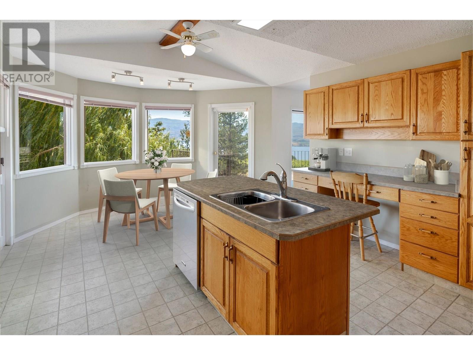 1049 Kelly Drive West Kelowna Photo 8 1049 Kelly Drive West Kelowna Photo 8