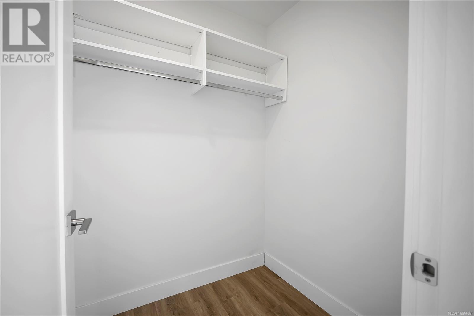 104 135 Haliburton St, Nanaimo, British Columbia  V9R 4V9 - Photo 33 - 1008097
