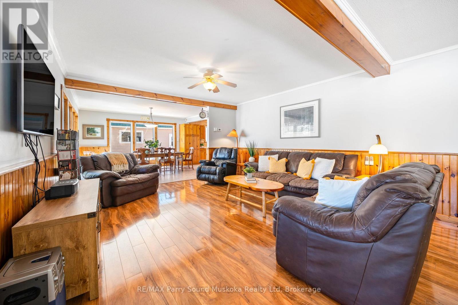 667 Highway 528a Highway, French River, Ontario  P0M 2K0 - Photo 11 - X12300454