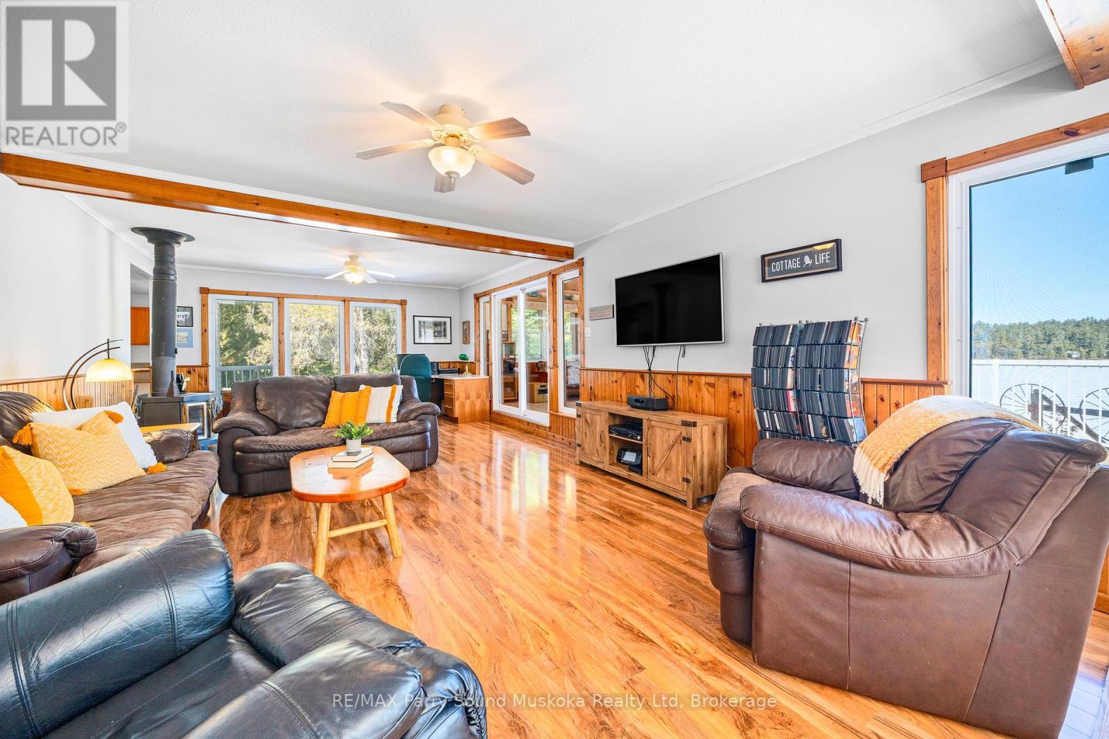 667 Highway 528a Highway, French River, Ontario  P0M 2K0 - Photo 13 - X12300454