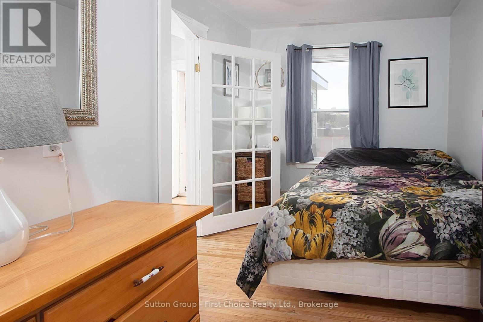 29 Grange Street, Stratford, Ontario  N5A 3P7 - Photo 22 - X12300482