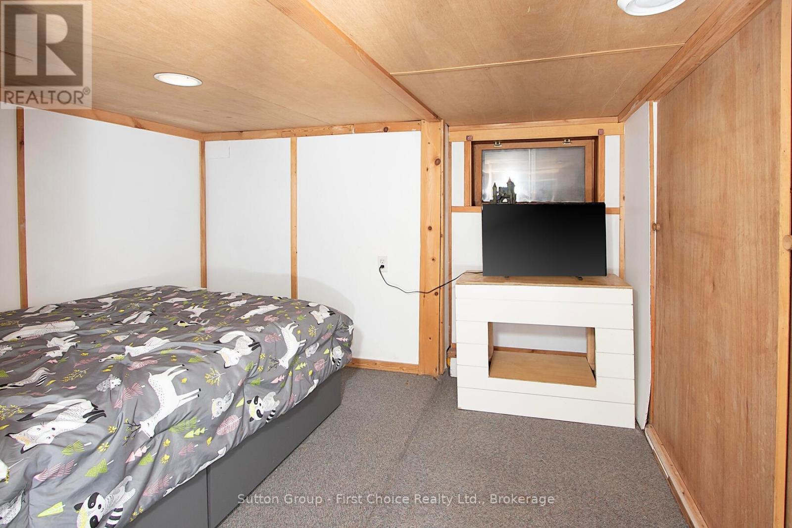 29 Grange Street, Stratford, Ontario  N5A 3P7 - Photo 35 - X12300482