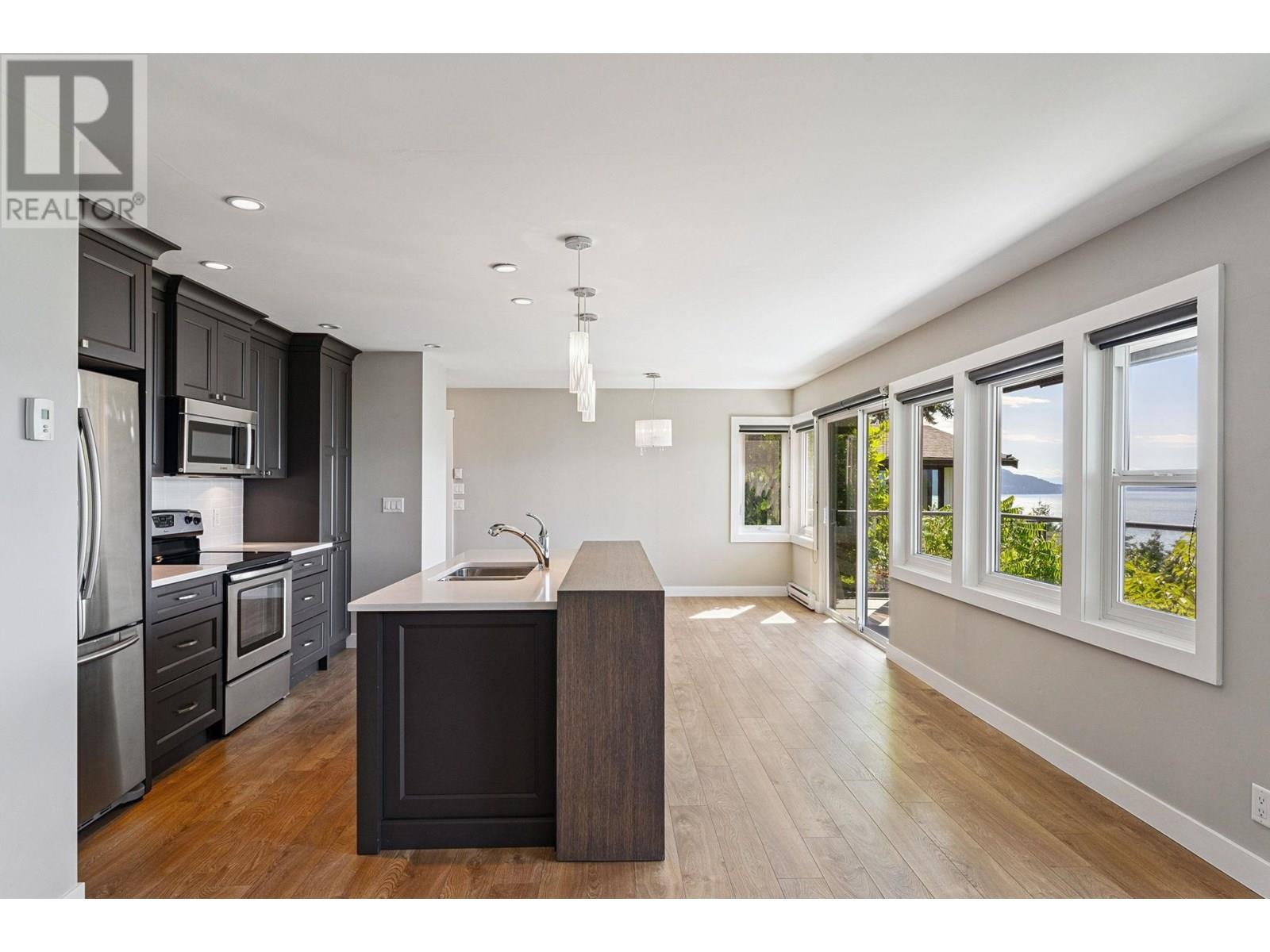 50 Panorama Road, Lions Bay, British Columbia  V0N 2E0 - Photo 22 - R3027958