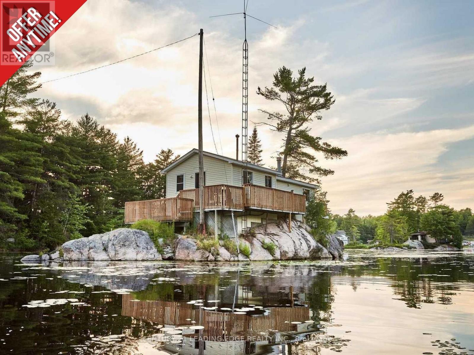 3402 Island 340, Trent Lakes, Ontario  K0L 1J0 - Photo 1 - X12300333