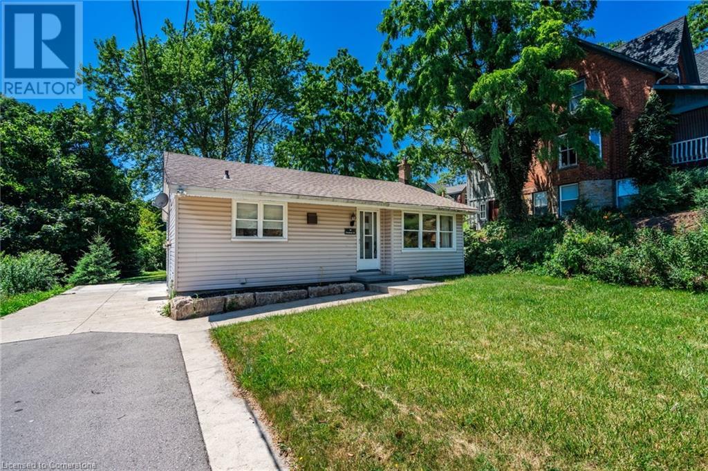 Property at 70 FLAMBORO Street image 3