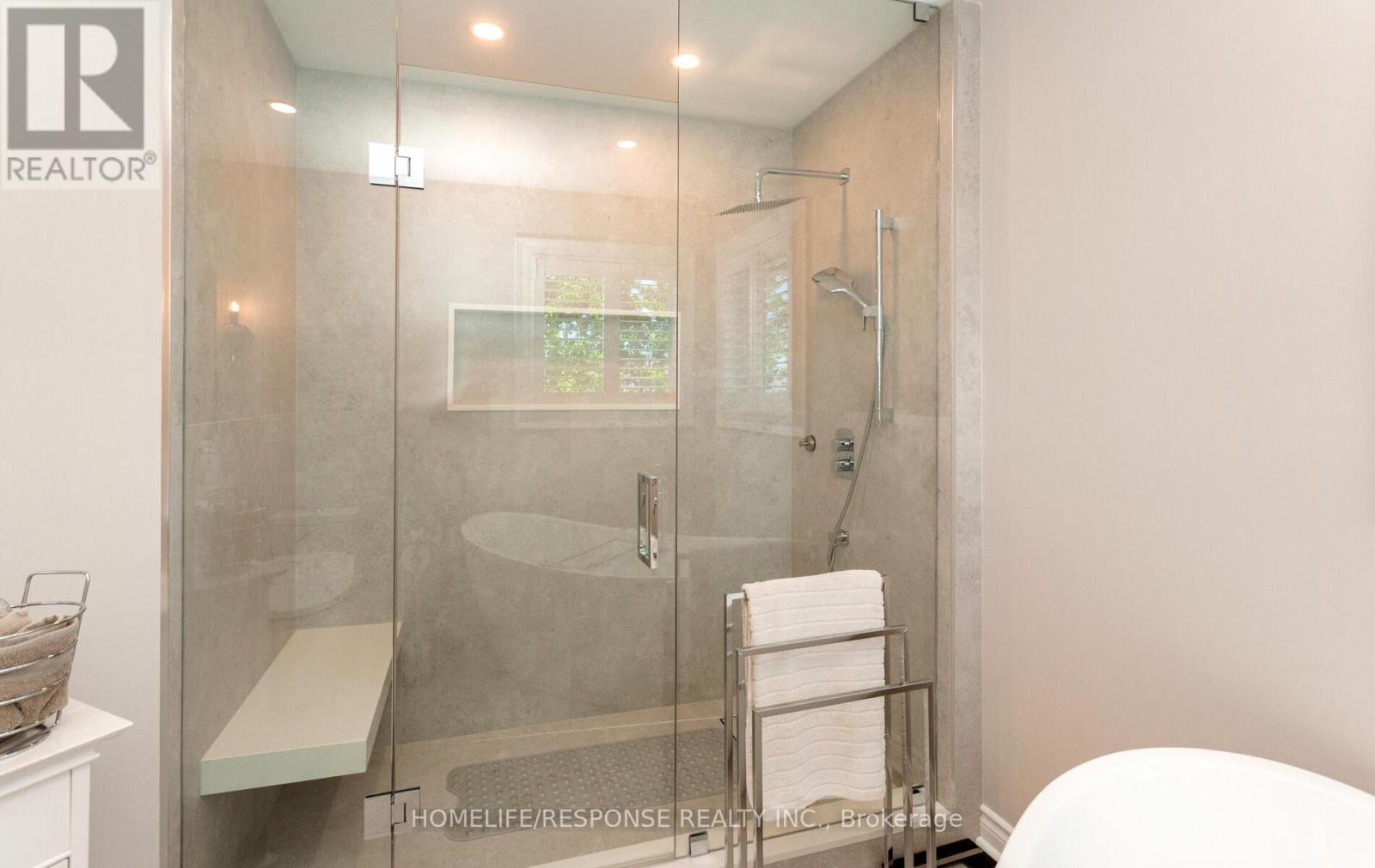 5133 Parkplace Circle, Mississauga, Ontario  L5V 2M1 - Photo 27 - W12300176