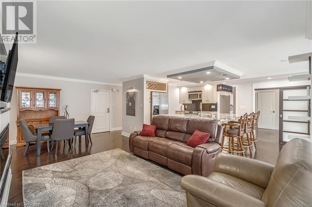 Property at 66 HIGH Street E Unit# 904 image 5