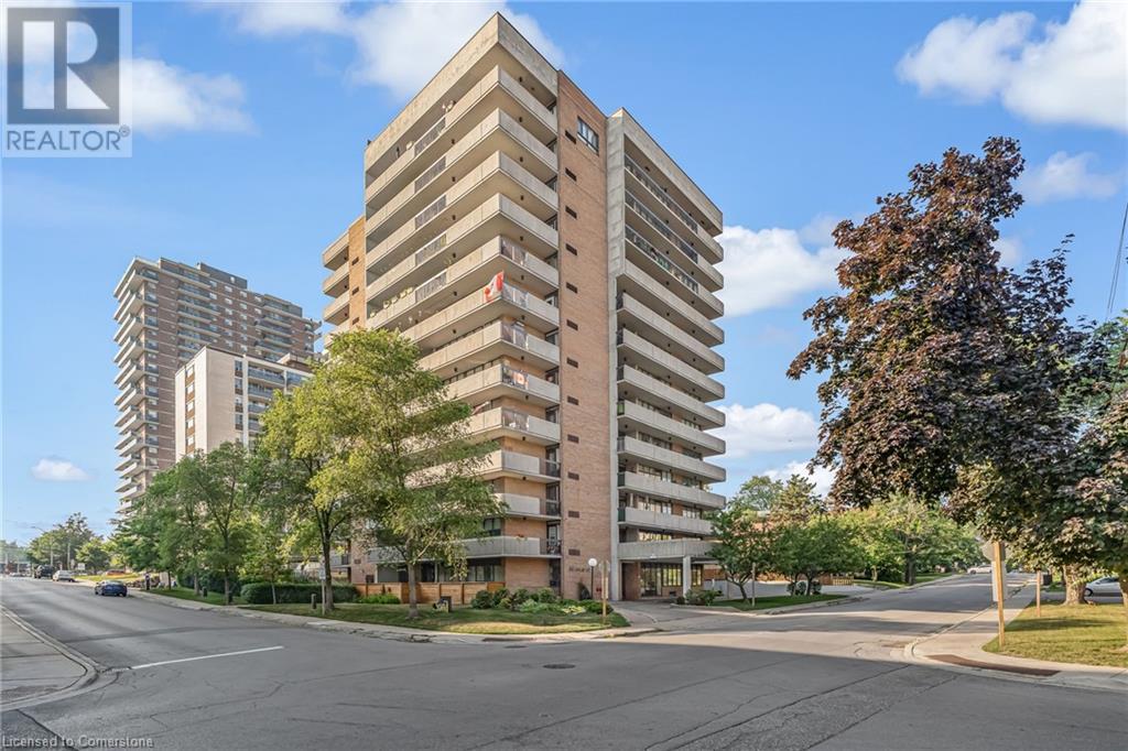 Property at 66 HIGH Street E Unit# 904 image 1