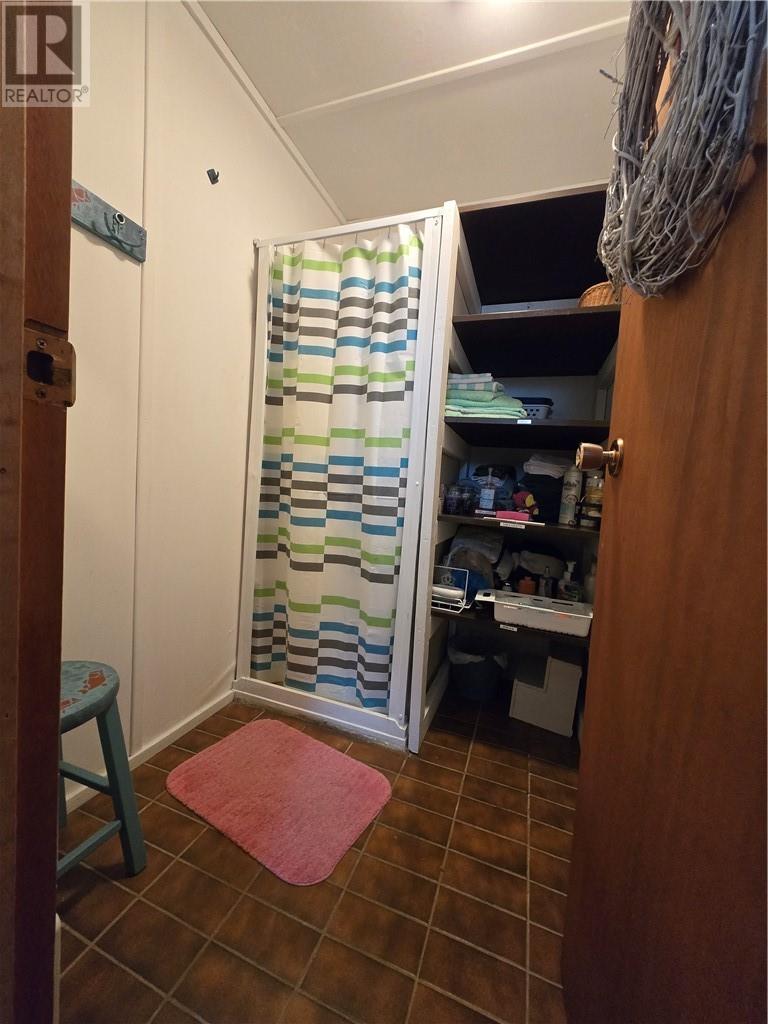 295 Riverside Road, Britt, Ontario  P0G 1A0 - Photo 3 - 2121675
