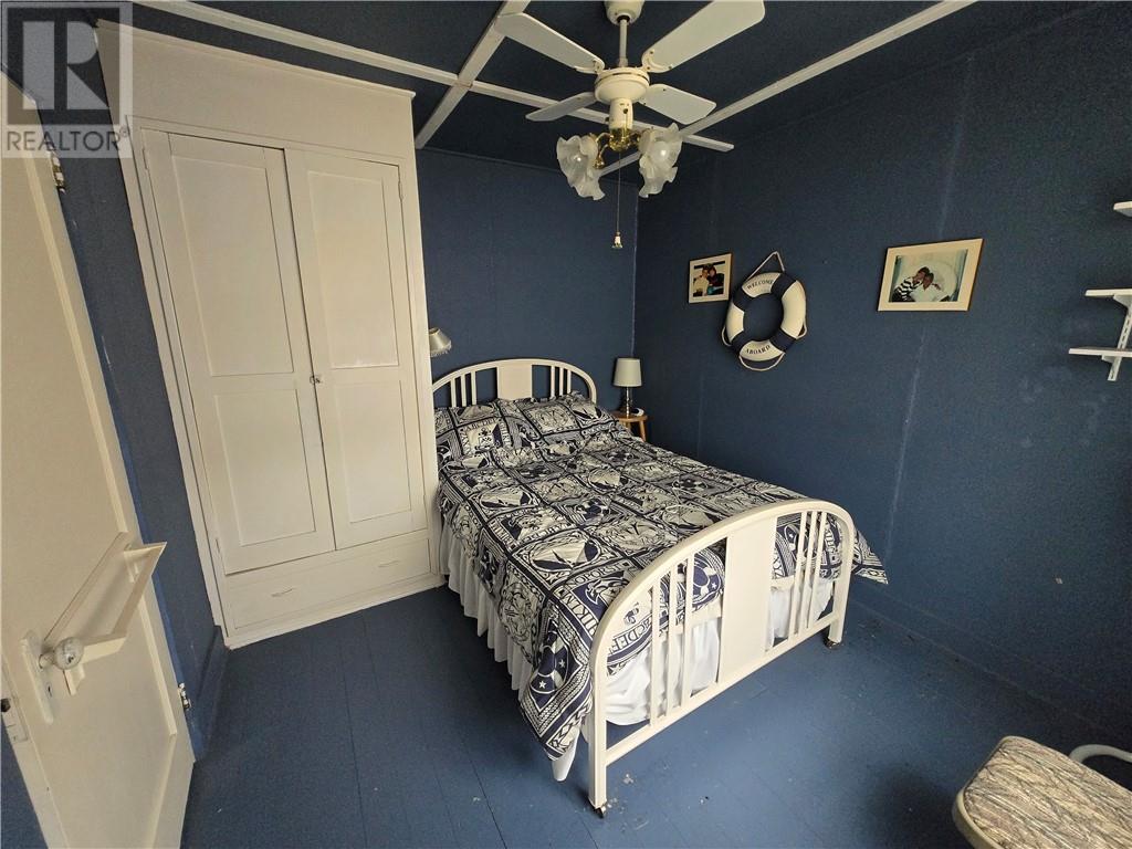295 Riverside Road, Britt, Ontario  P0G 1A0 - Photo 9 - 2121675