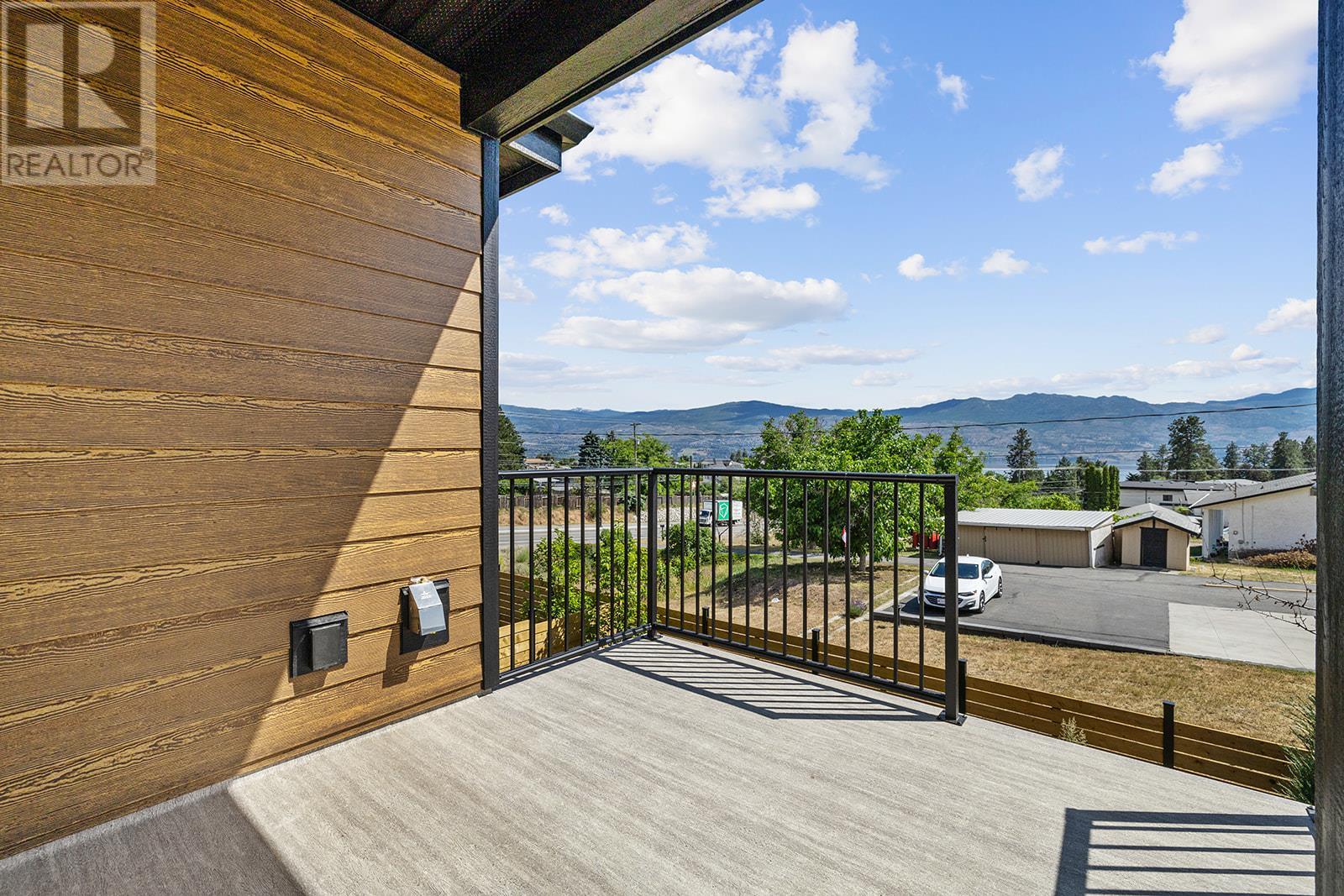 Property at 1023 Kitson Court image 4
