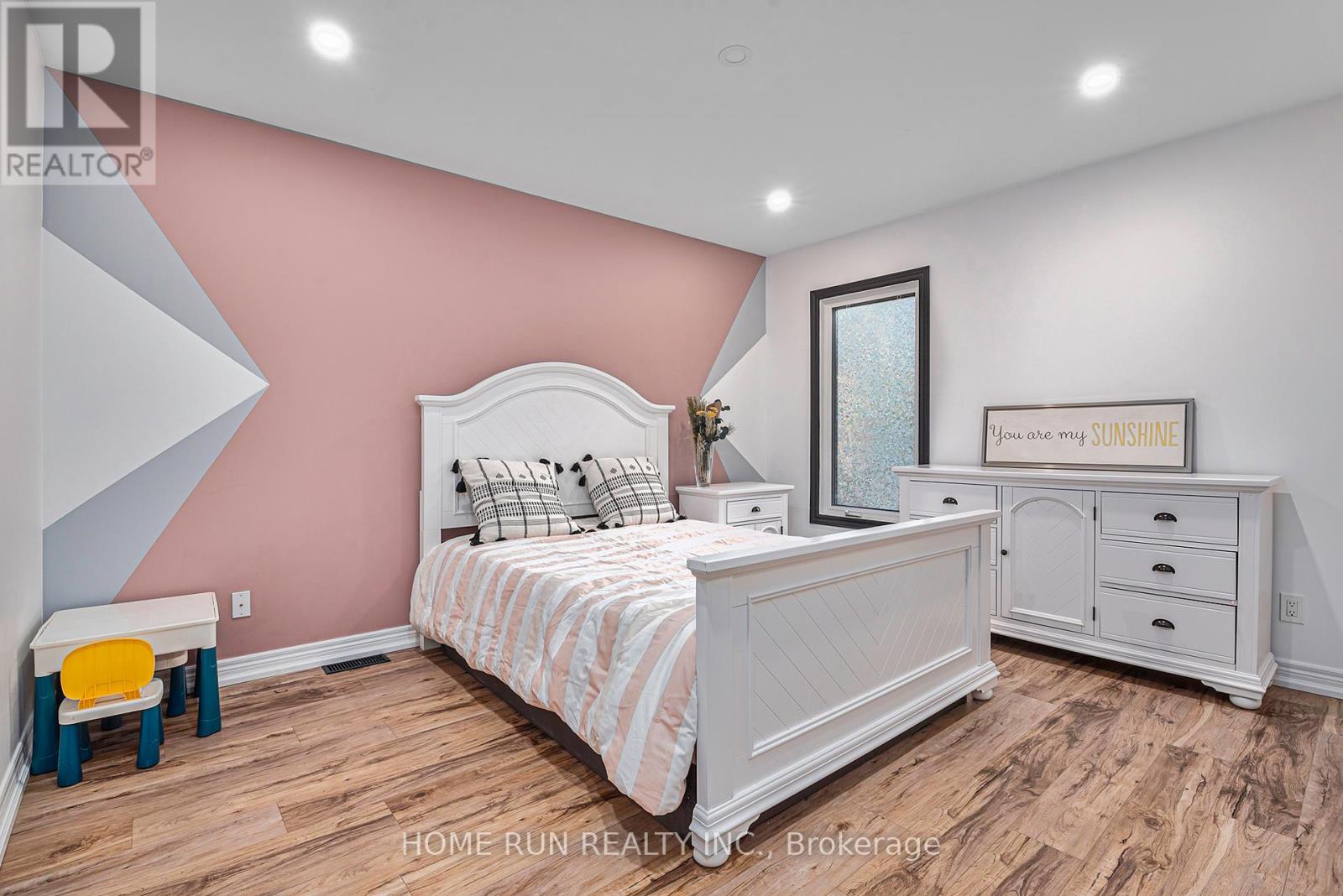 2840 Barlow Crescent, Ottawa, Ontario  K0A 1T0 - Photo 12 - X12300494