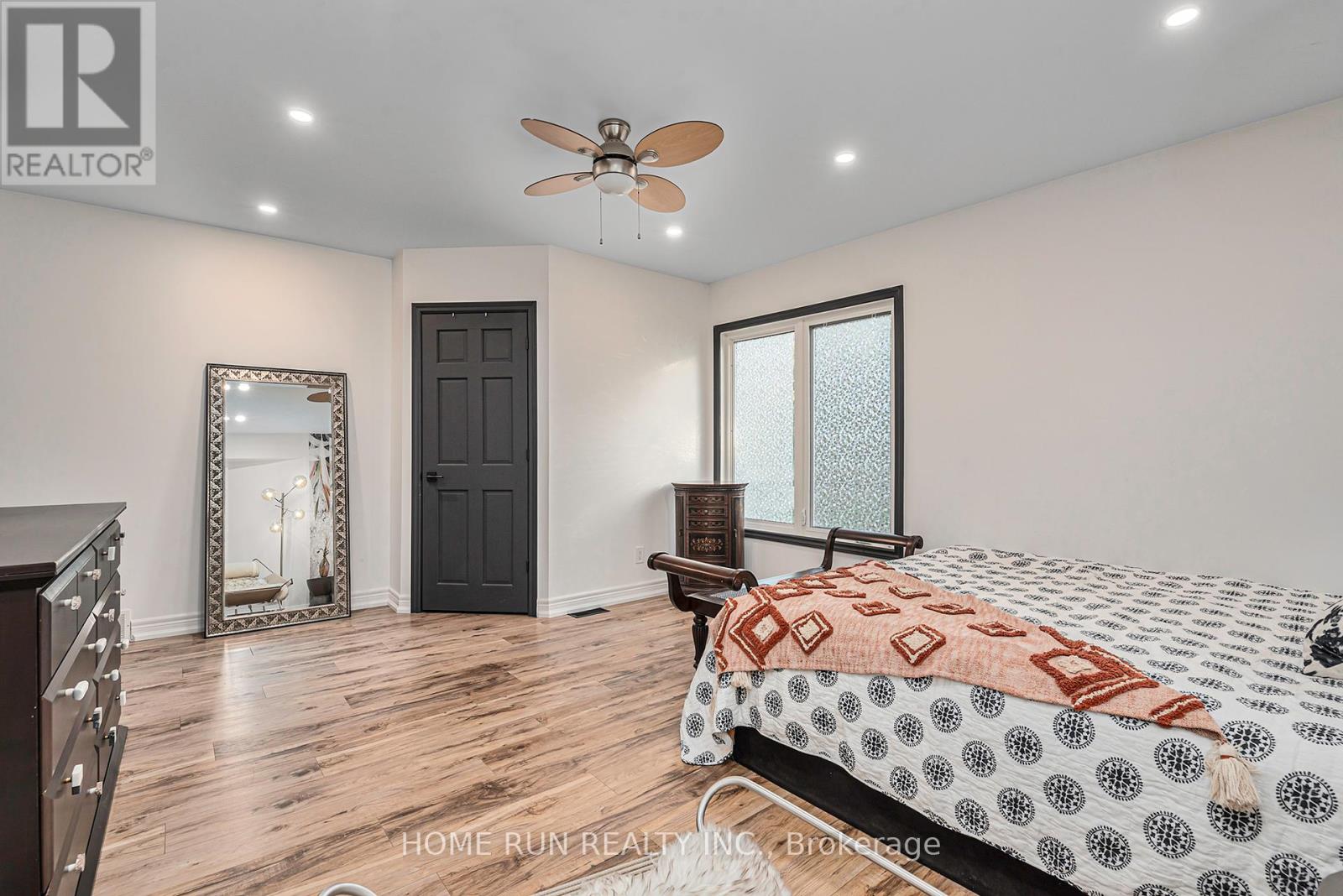 2840 Barlow Crescent, Ottawa, Ontario  K0A 1T0 - Photo 16 - X12300494