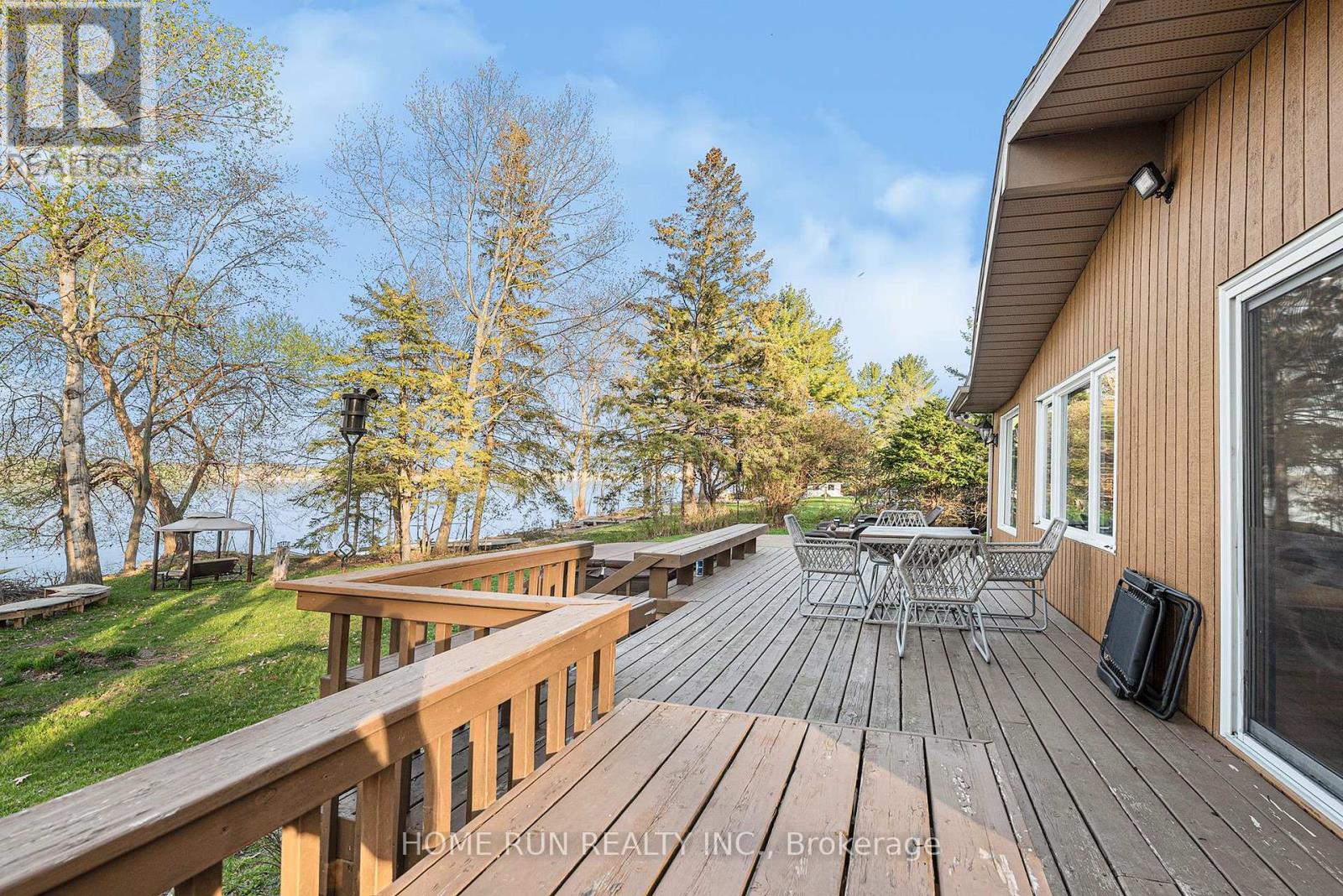 2840 Barlow Crescent, Ottawa, Ontario  K0A 1T0 - Photo 3 - X12300494