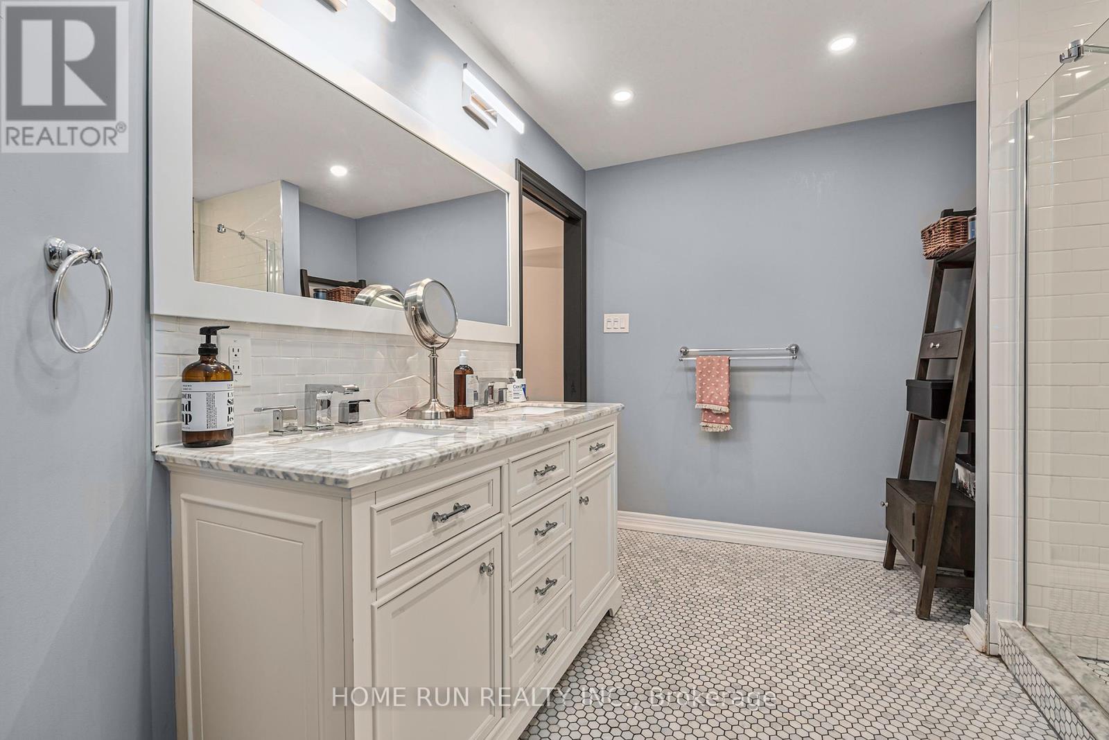 2840 Barlow Crescent, Ottawa, Ontario  K0A 1T0 - Photo 9 - X12300494