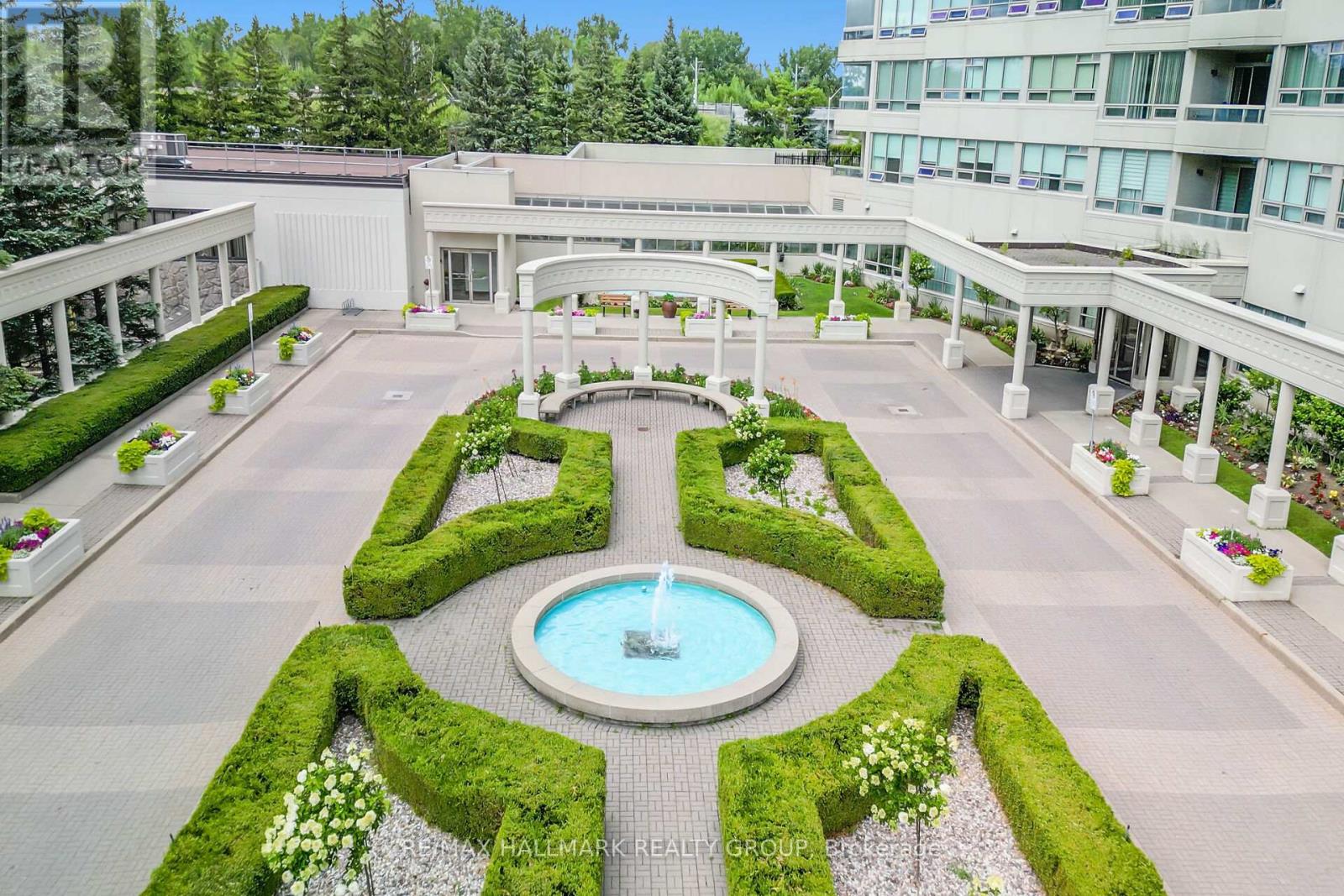 301 - 1480 Riverside Drive, Ottawa, Ontario  K1G 5H2 - Photo 3 - X12300509