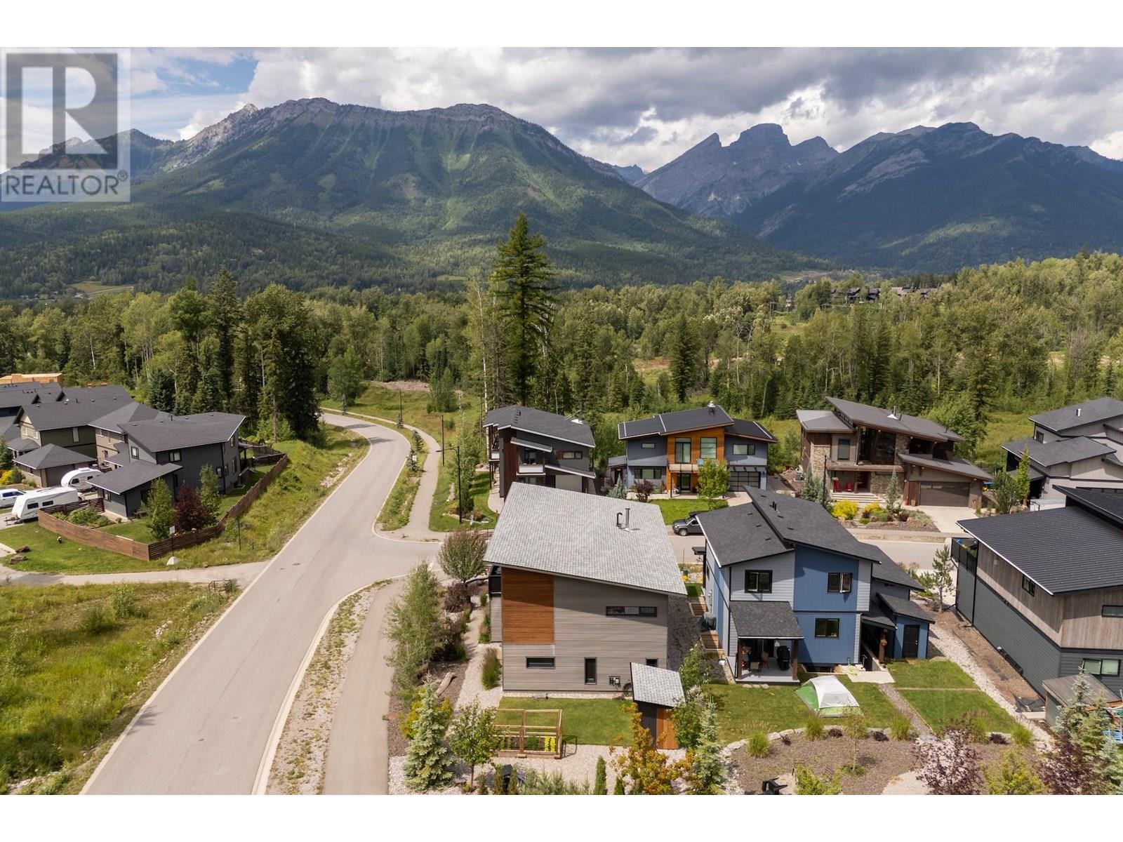 2 Piedmont Drive, Fernie, British Columbia  V0B 1M4 - Photo 74 - 10356876