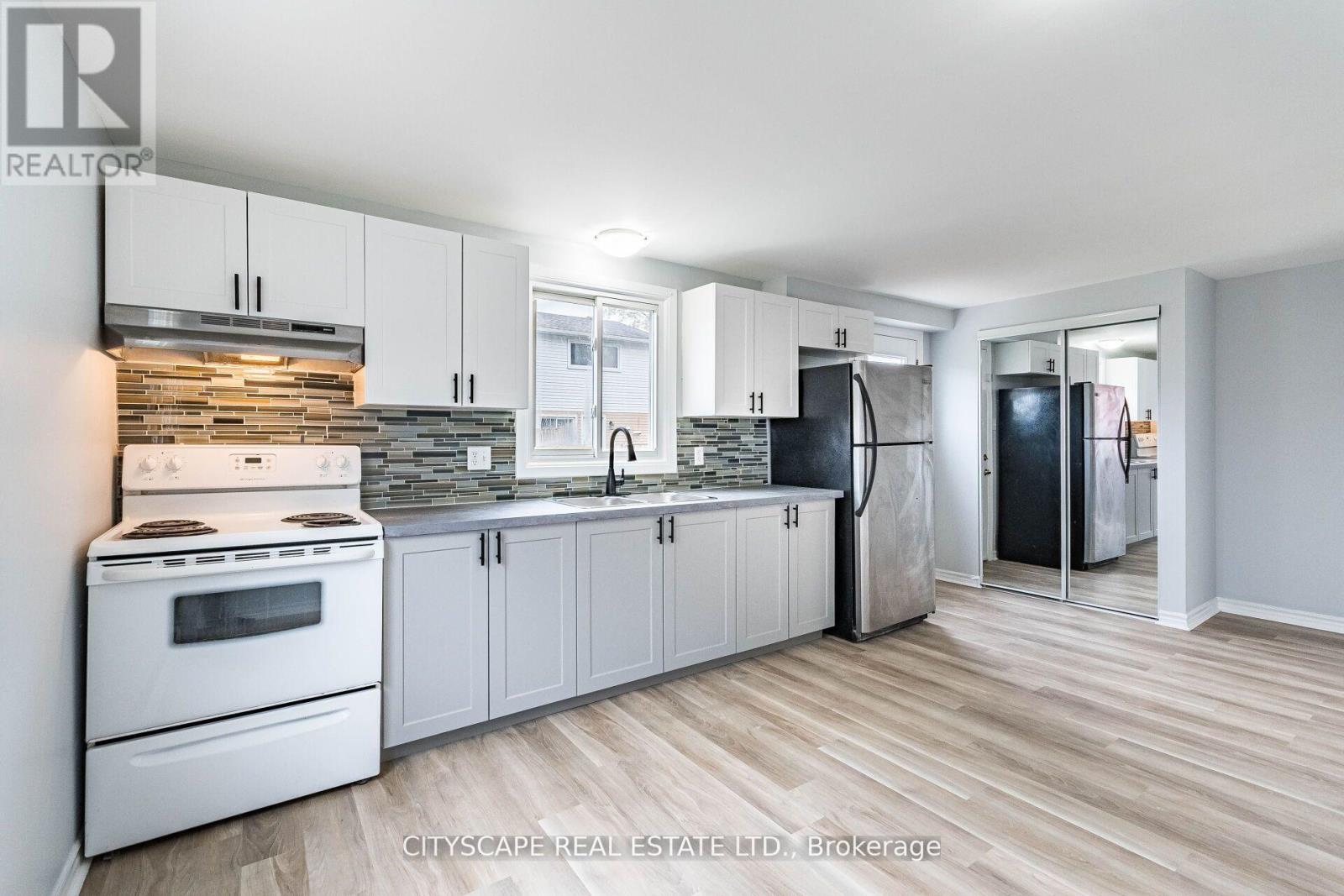 8 - 20 Mayfield Avenue, Waterloo, Ontario  N2J 4M5 - Photo 17 - X12300438