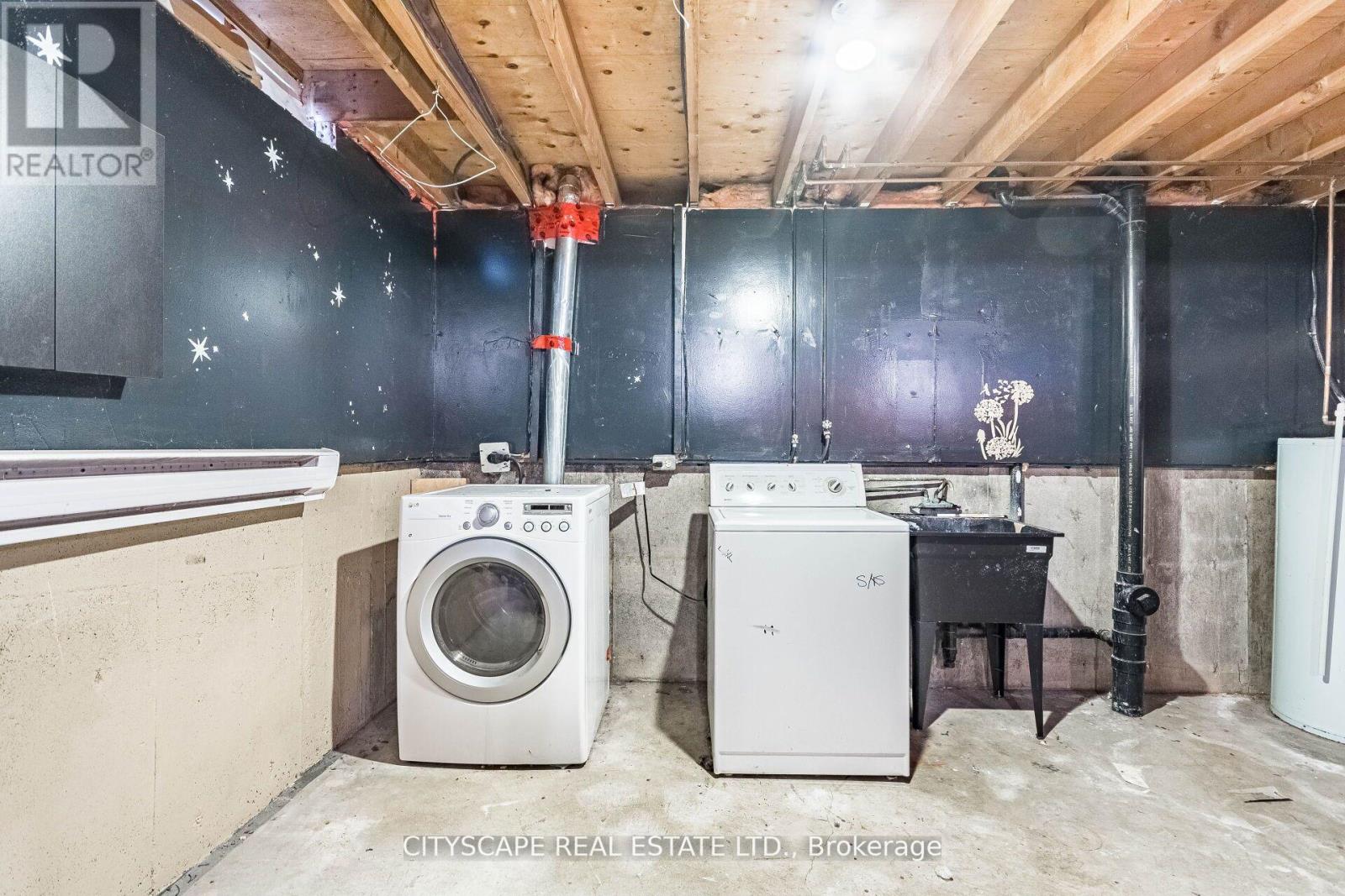 8 - 20 Mayfield Avenue, Waterloo, Ontario  N2J 4M5 - Photo 48 - X12300438