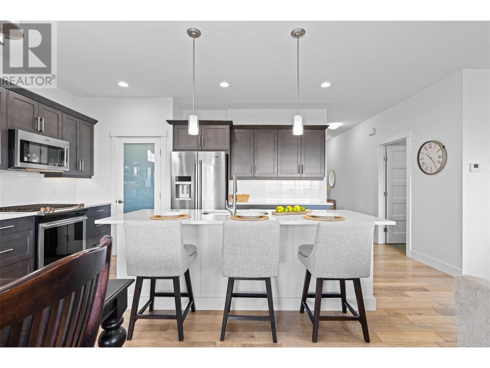 1590 Winter Lane, Kelowna, British Columbia  V1P 1T2 - Photo 8 - 10356584