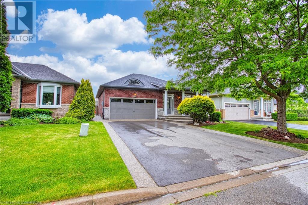 Property at 19 SIDARE Court image 4