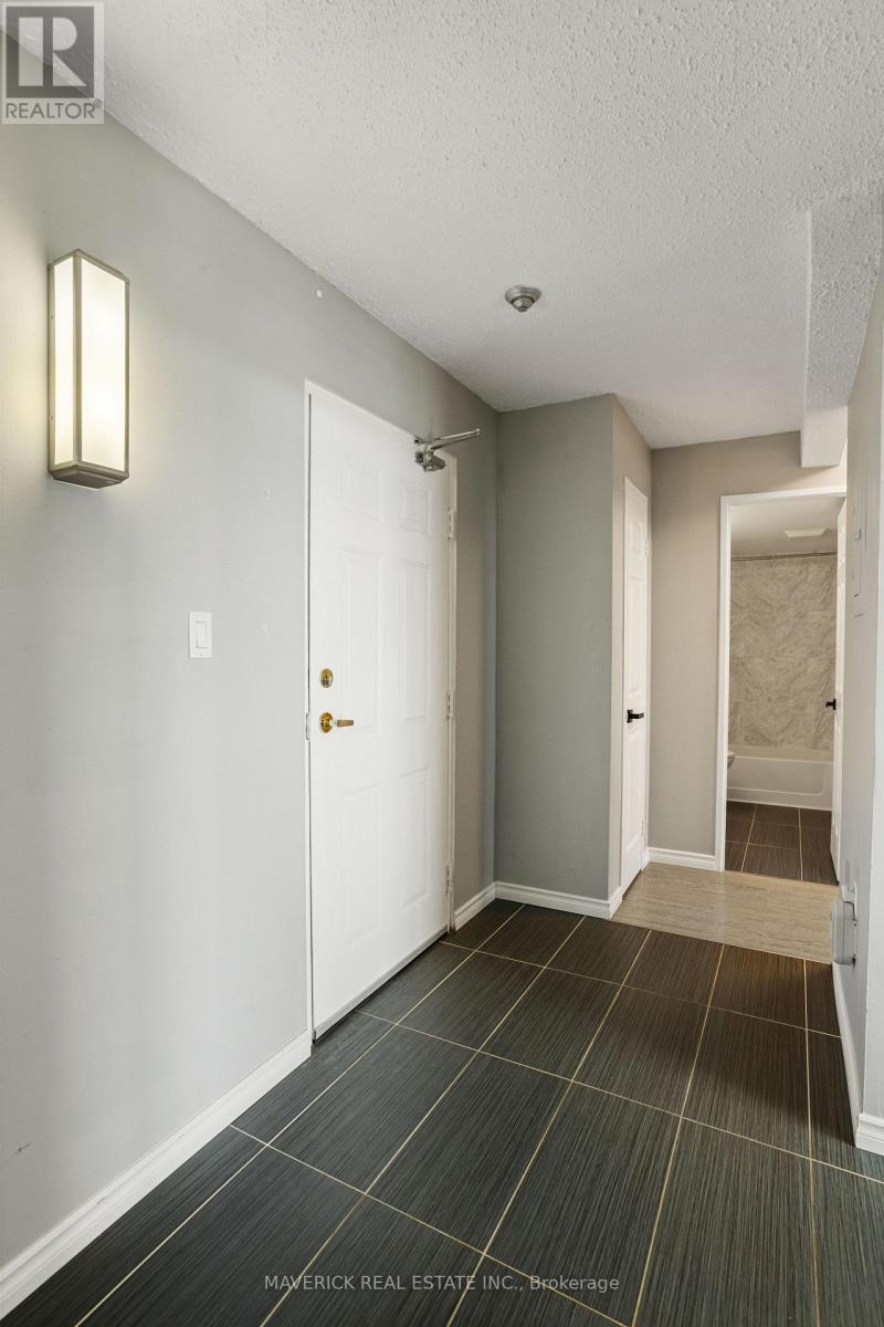 1405 - 323 Colborne Street, London East, Ontario  N6B 3N8 - Photo 13 - X12300678