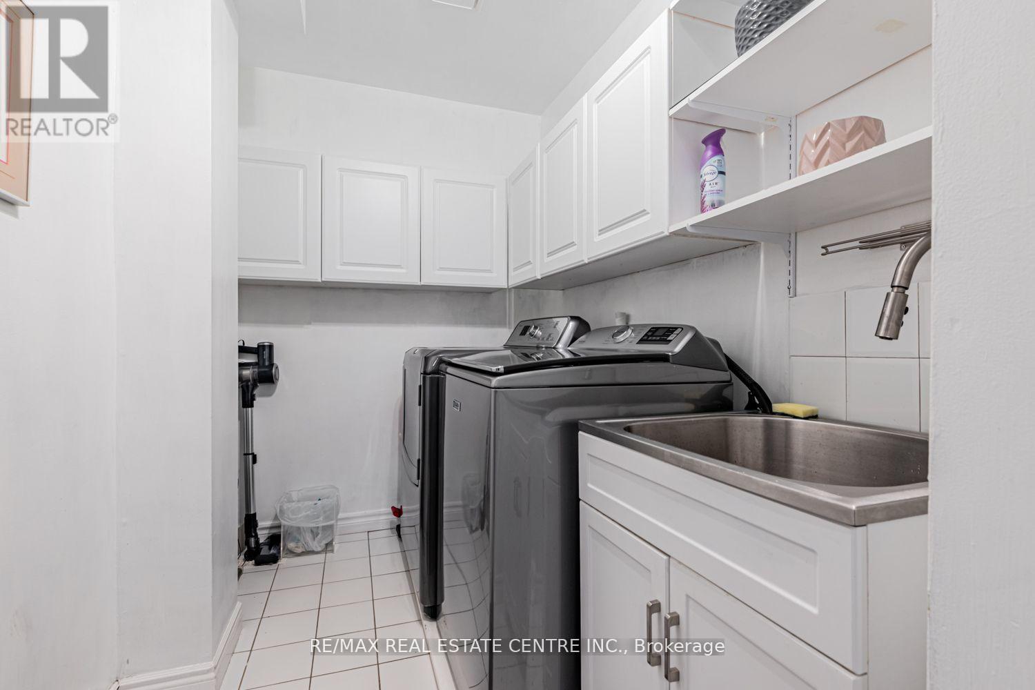 15 Rockingham Court, Markham, Ontario  L3T 7R8 - Photo 15 - N12300497
